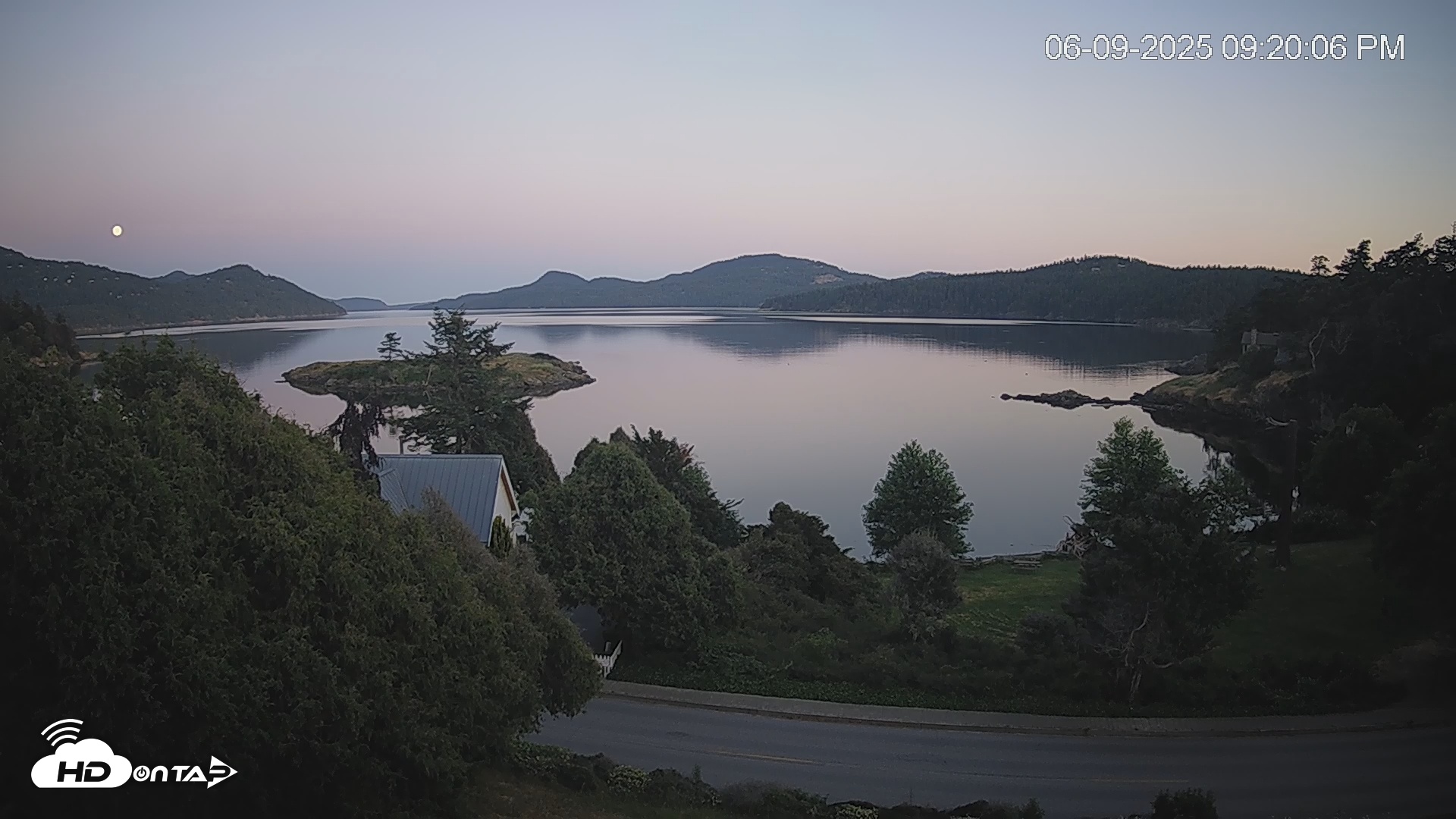 Snapshot of The Landmark On Orcas Island Live Webcam taken Jun 9, 2025, 9:20pm PDT