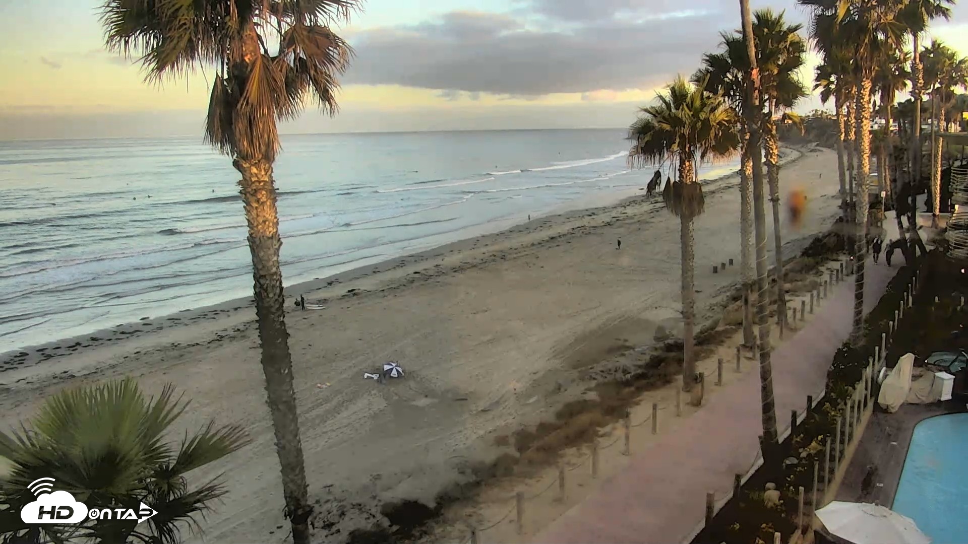 Snapshot of Pacific Beach Live Surf Webcam taken Sep 4, 2026, 6:44am PDT