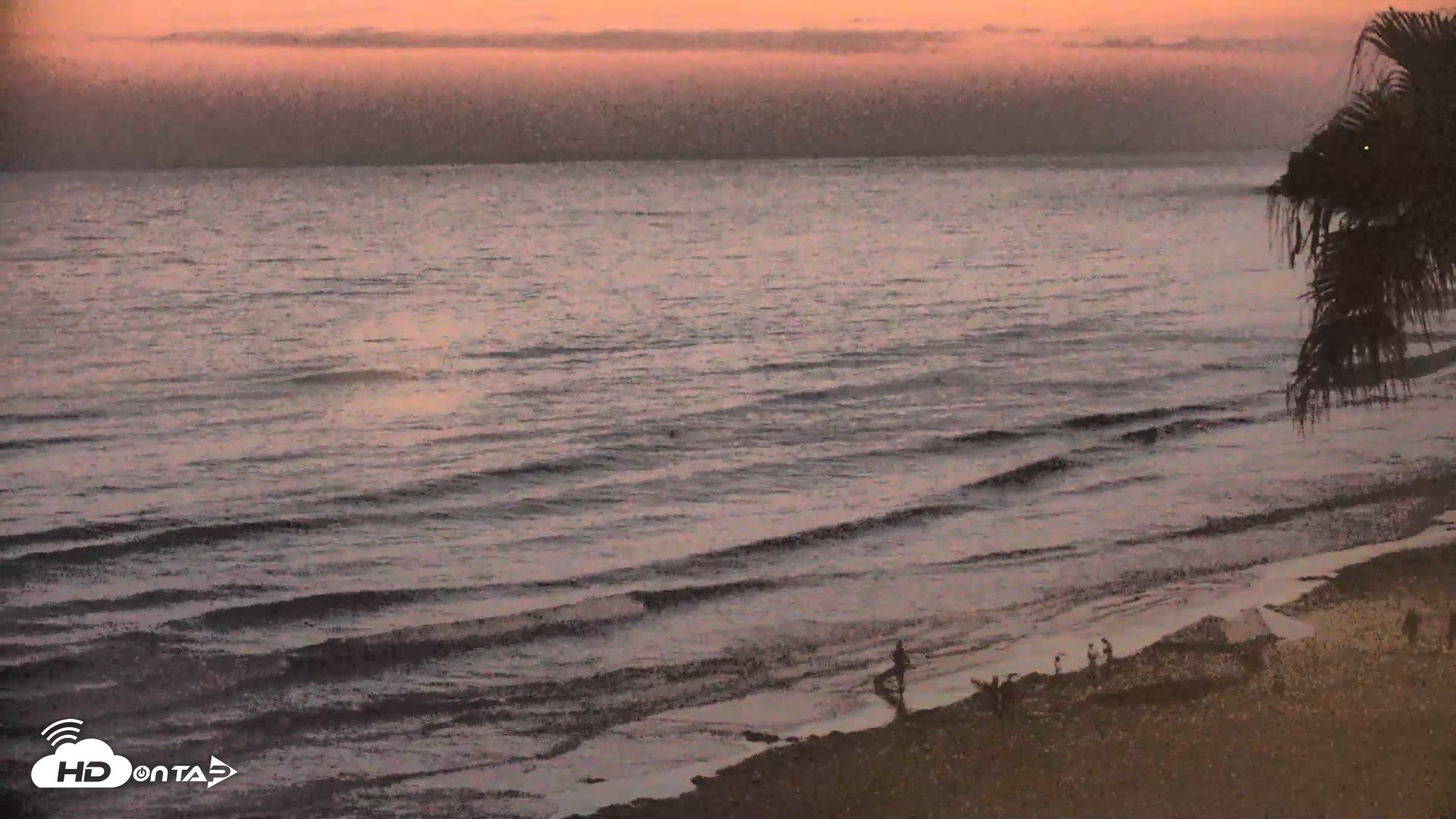Snapshot of Pacific Beach Live Surf Webcam taken Jul 15, 2026, 8:35pm PDT