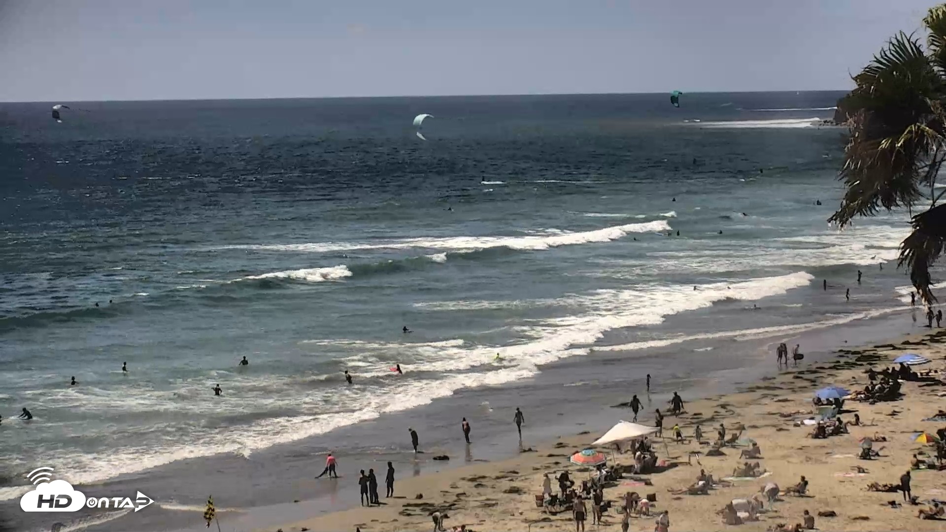 Snapshot of Pacific Beach Live Surf Webcam taken Jun 21, 2026, 3:13pm PDT