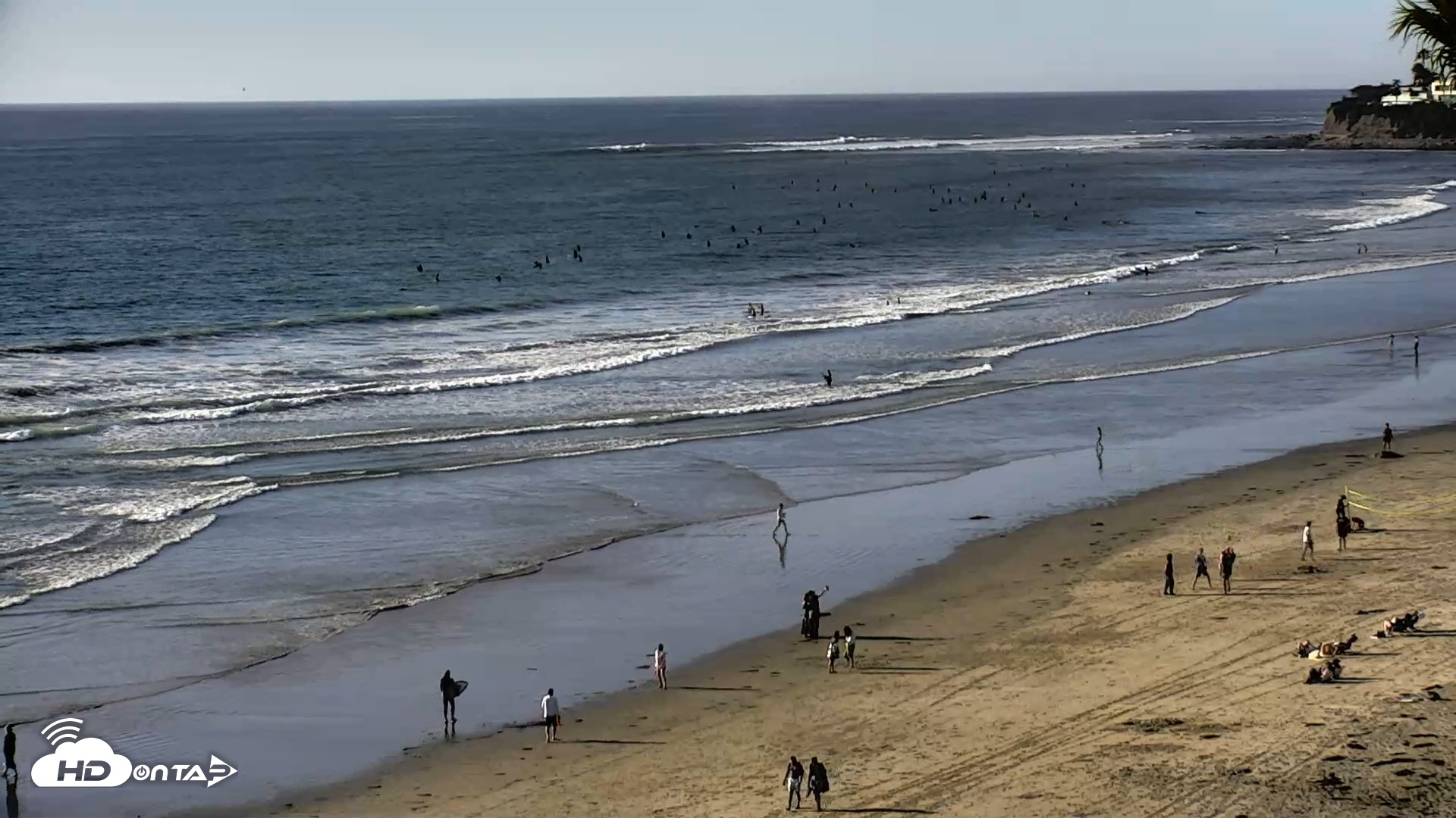 Snapshot of Pacific Beach Live Surf Webcam taken Feb 23, 2025, 3:56pm PST