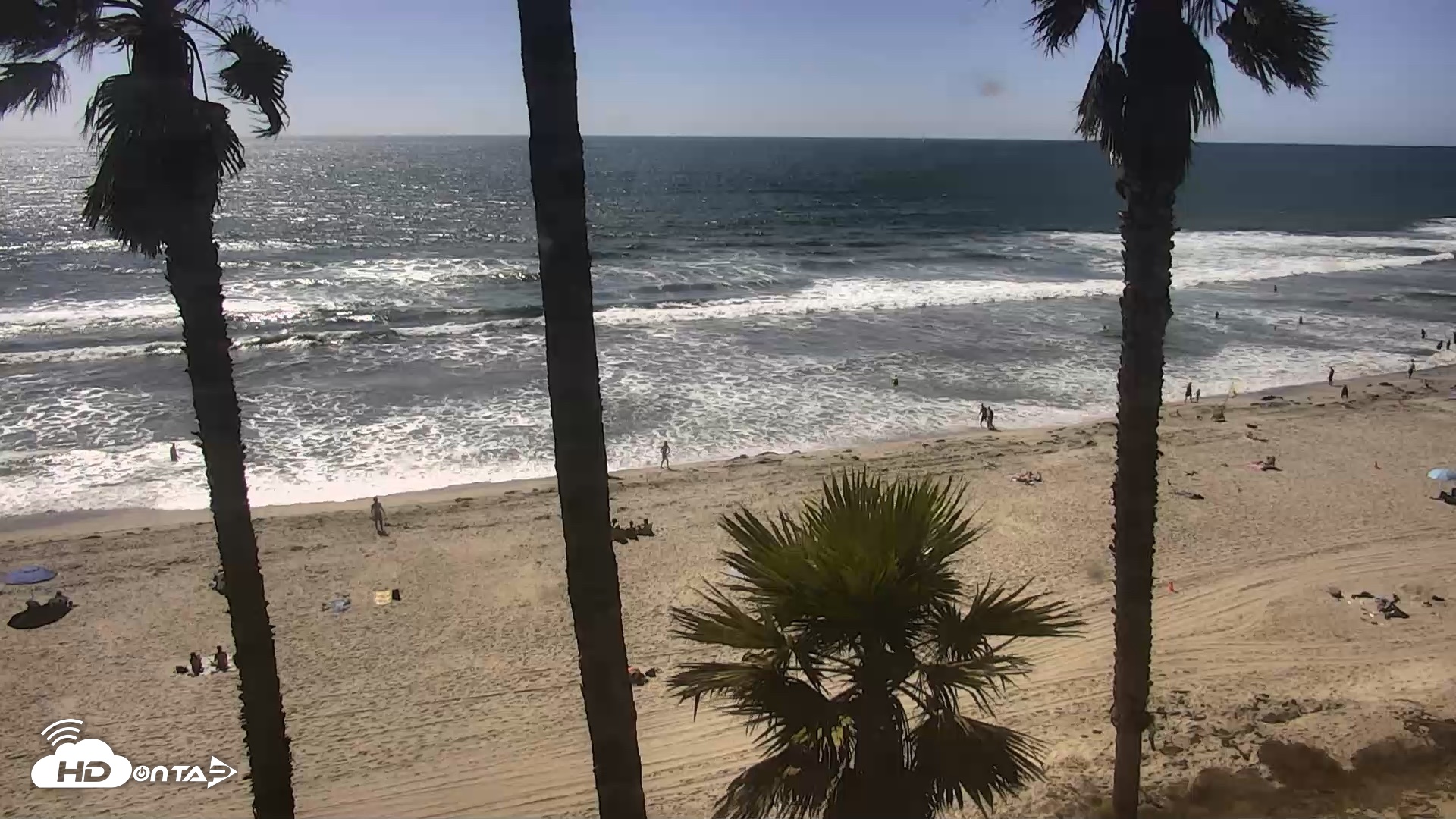 Snapshot of Pacific Beach Live Surf Webcam taken Sep 3, 2026, 3:05pm PDT