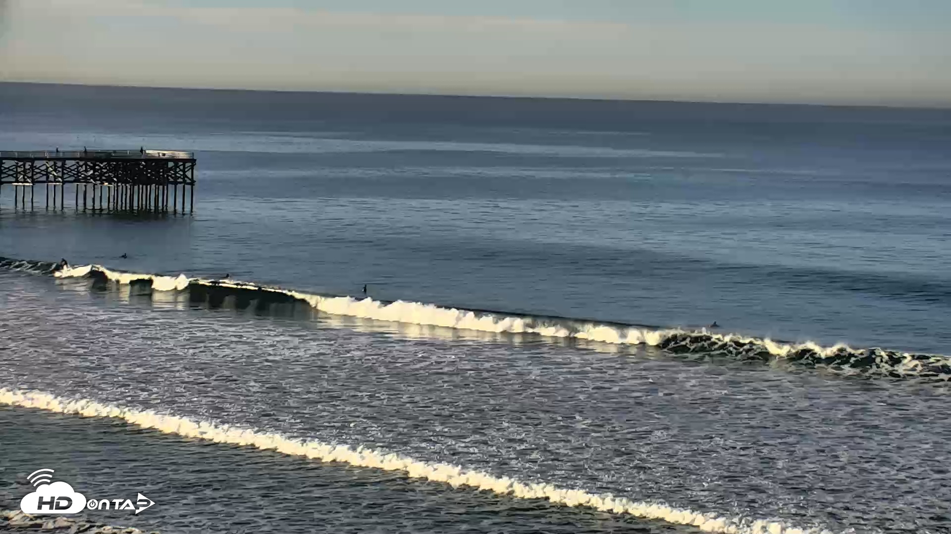 Snapshot of Pacific Beach Live Surf Webcam taken Jan 16, 2026, 8:03am PST