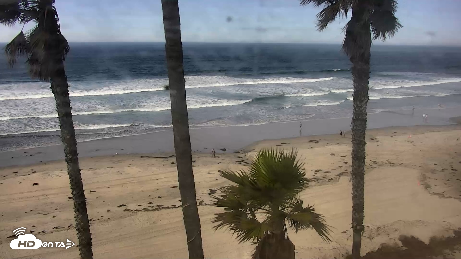 Snapshot of Pacific Beach Live Surf Webcam taken Sep 9, 2026, 11:12am PDT