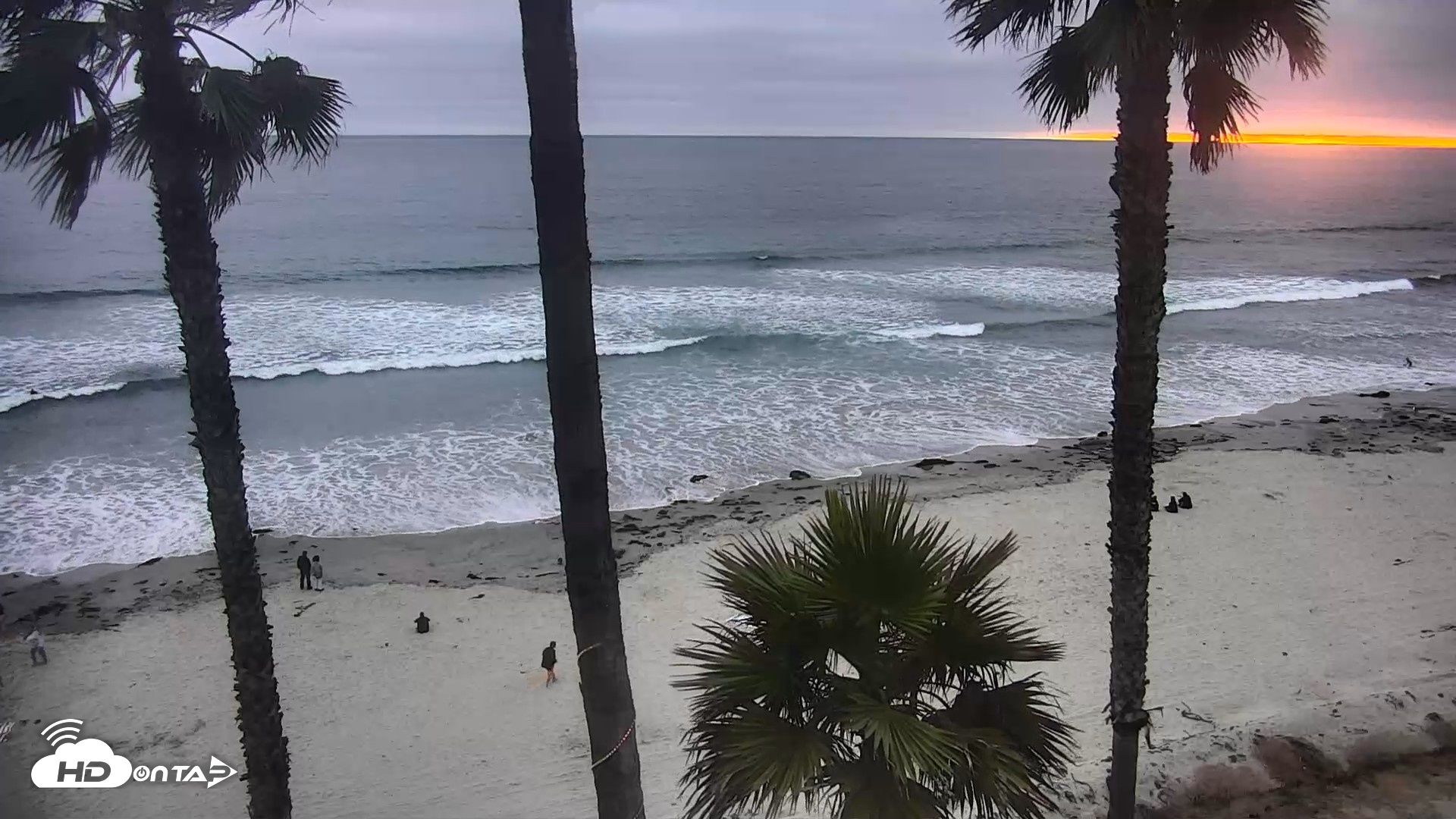 Snapshot of Pacific Beach Live Surf Webcam taken Jun 27, 2026, 7:48pm PDT