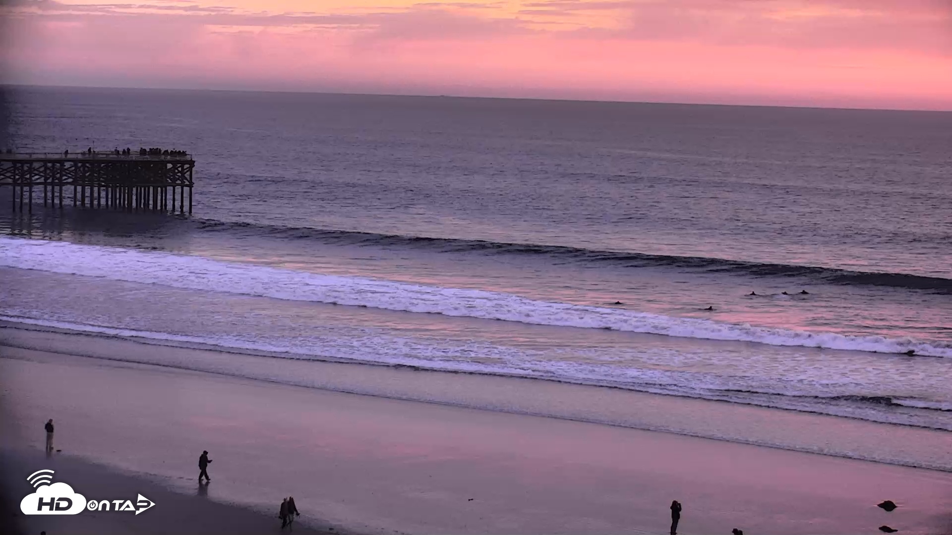 Snapshot of Pacific Beach Live Surf Webcam taken Feb 5, 2026, 5:29pm PST