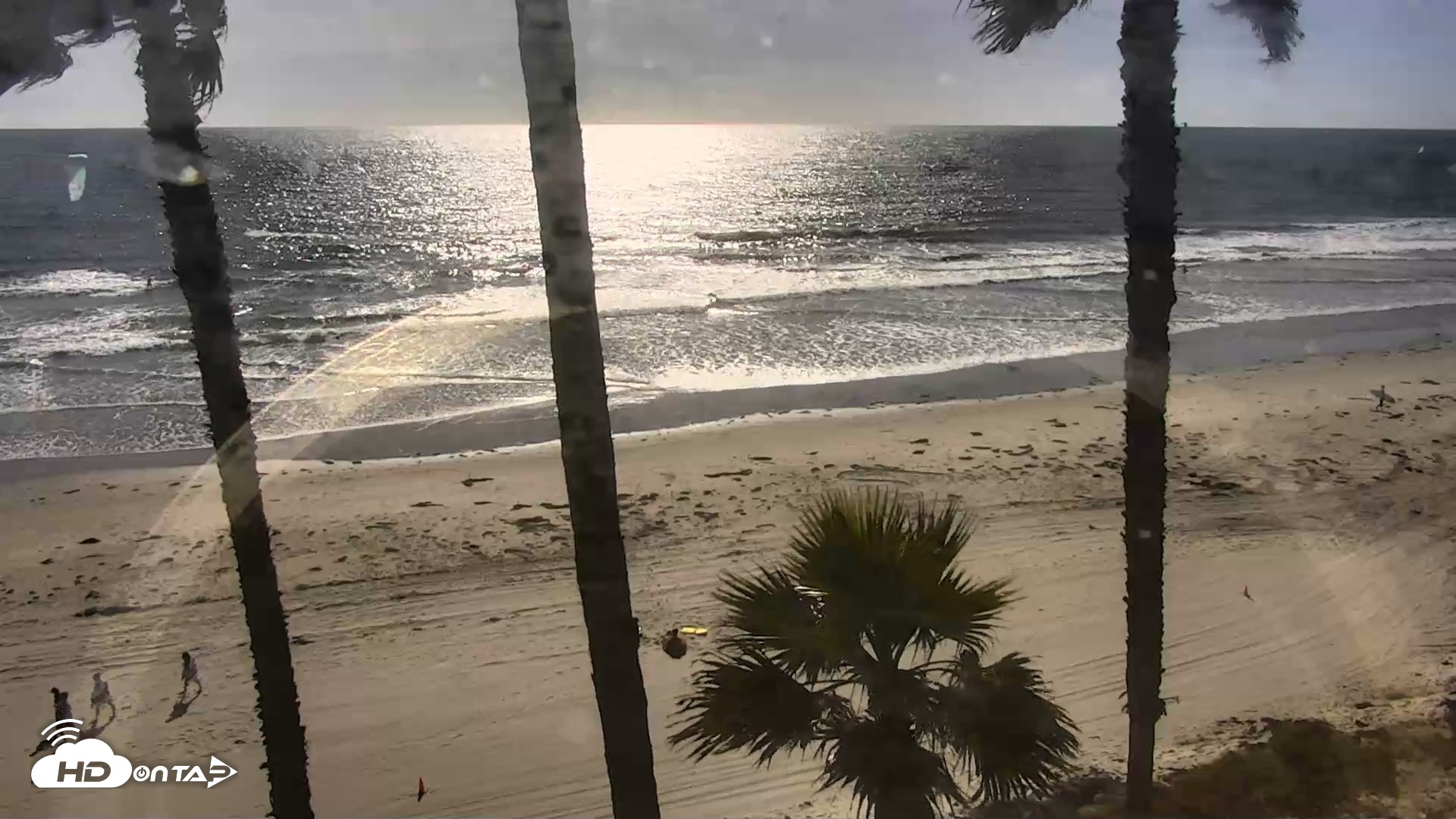 Snapshot of Pacific Beach Live Surf Webcam taken Apr 22, 2026, 4:46pm PDT