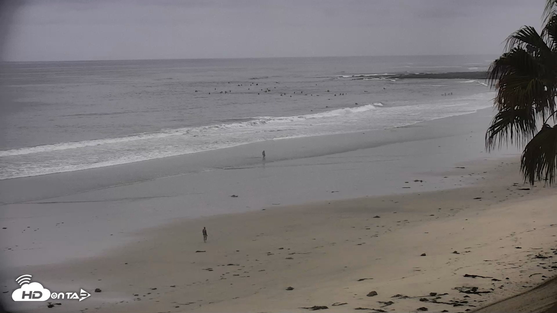 Snapshot of Pacific Beach Live Surf Webcam taken Jun 18, 2026, 6:27am PDT