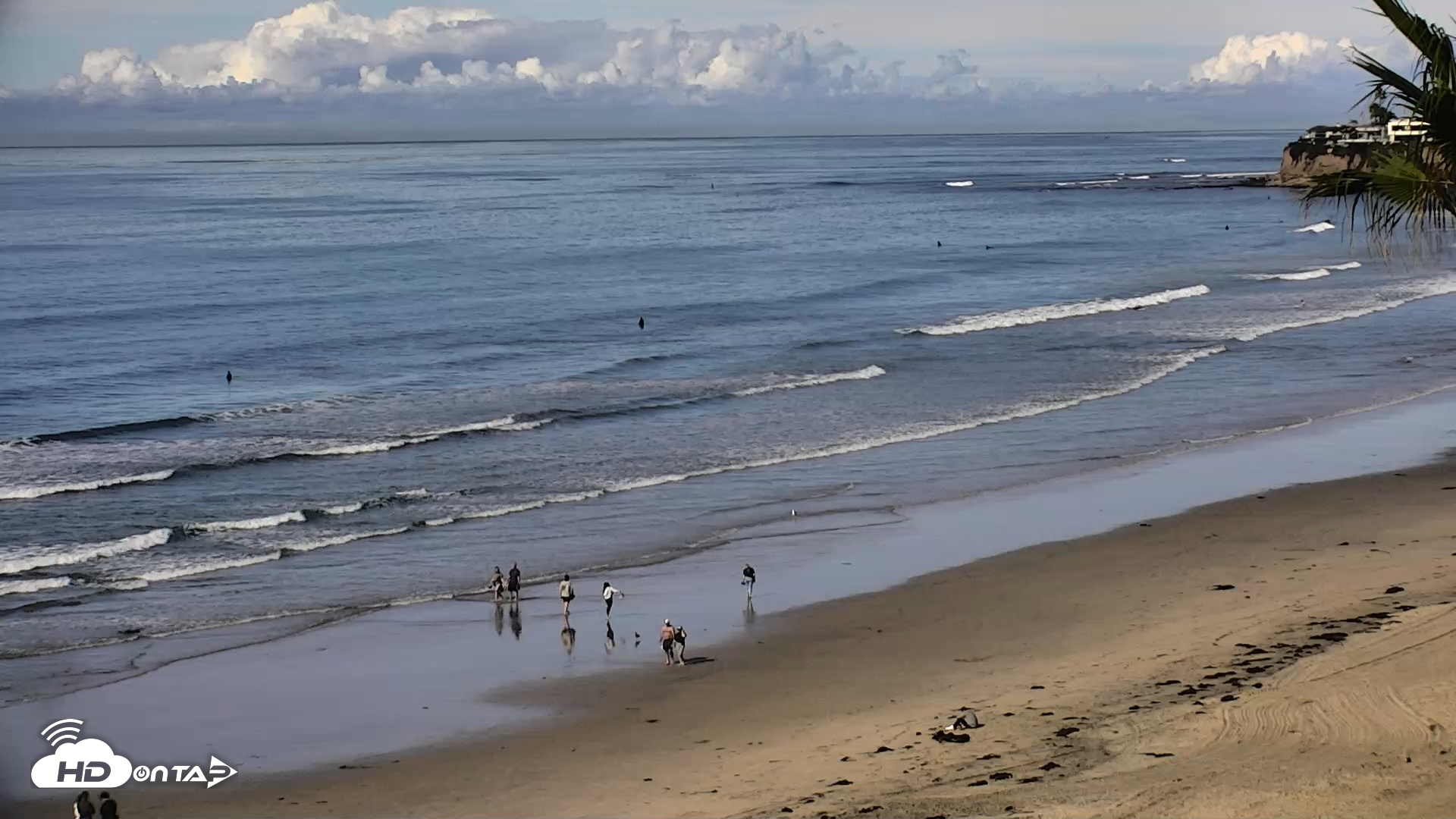 Snapshot of Pacific Beach Live Surf Webcam taken Nov 17, 2025, 10:57am PST