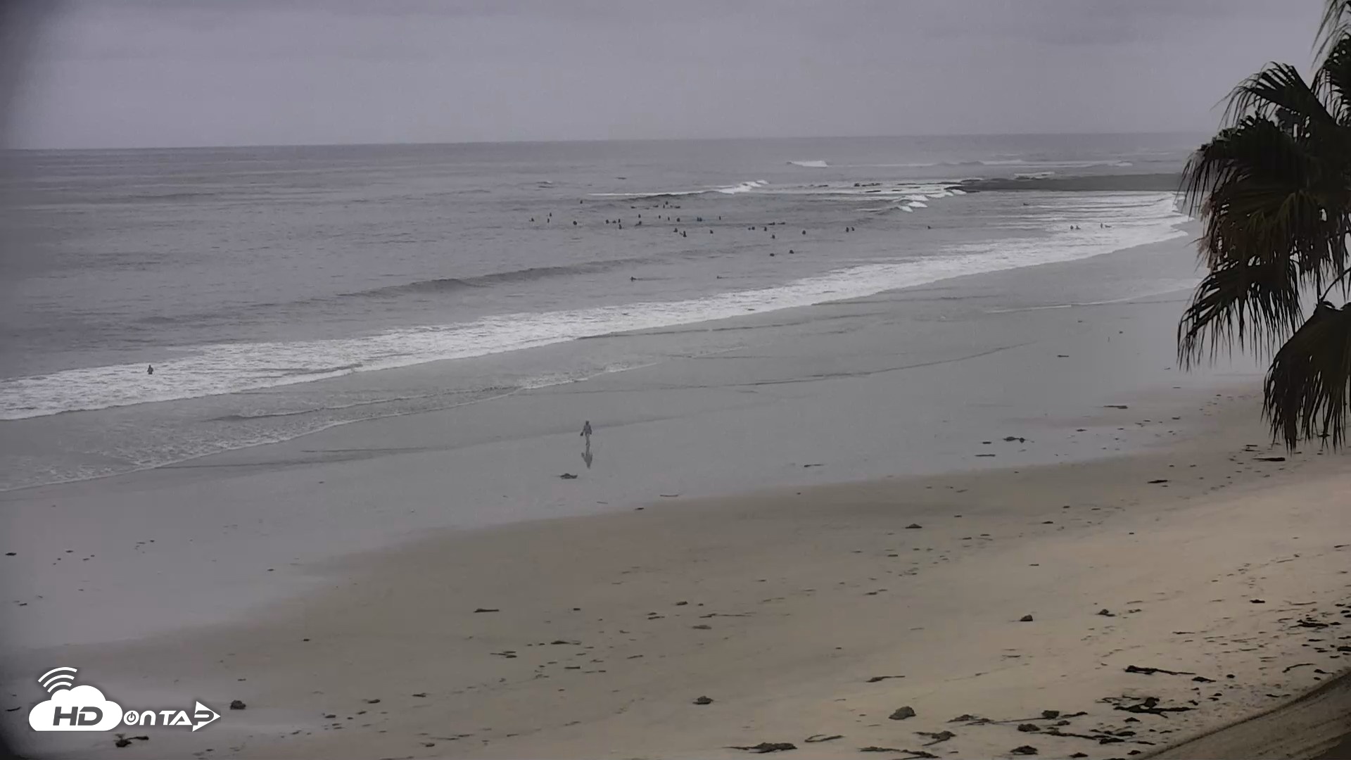 Snapshot of Pacific Beach Live Surf Webcam taken Jun 18, 2026, 6:26am PDT