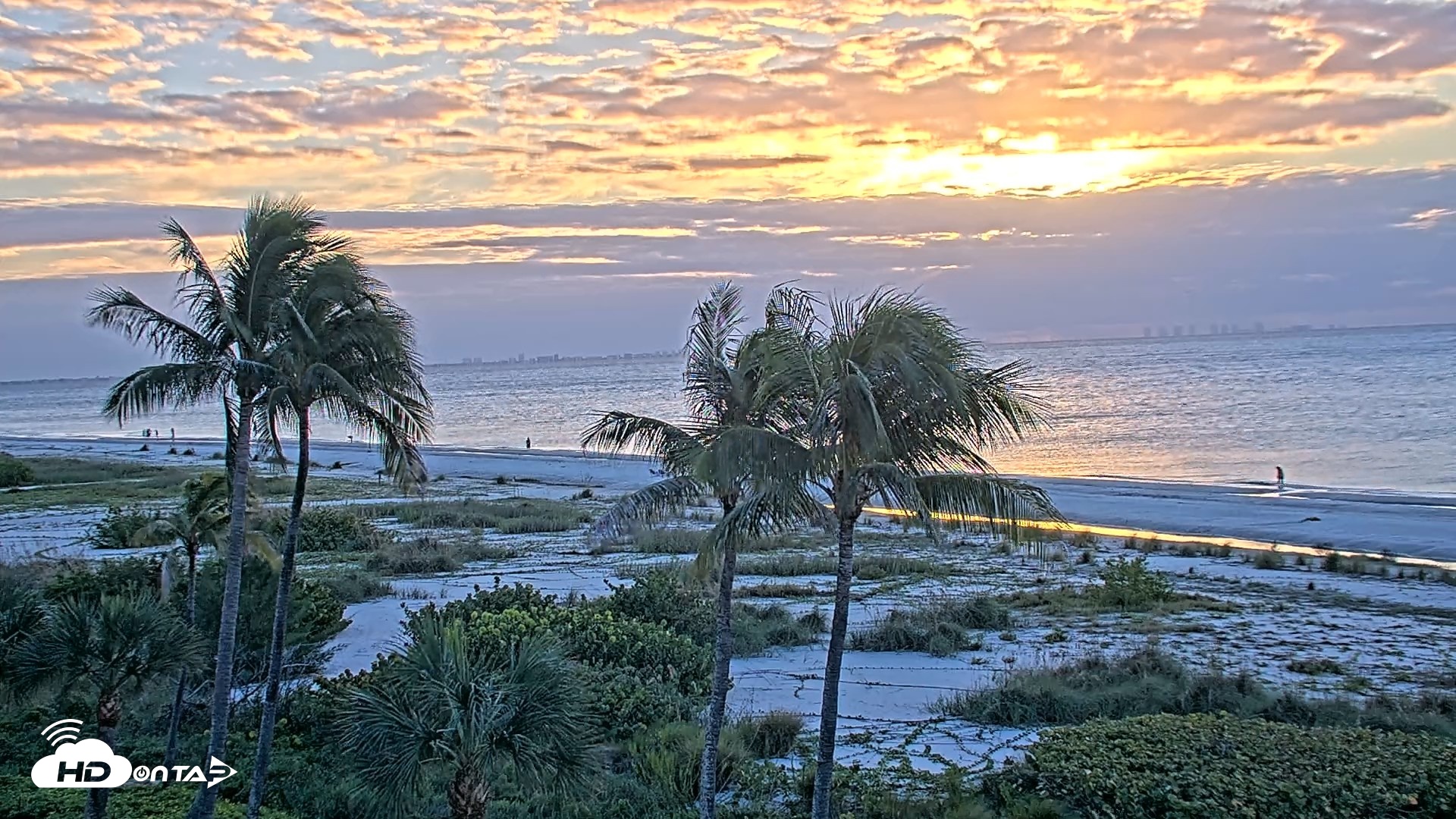 Snapshot of Oceans Reach Sanibel Island Live Cam taken Oct 22, 2026, 7:45am EDT
