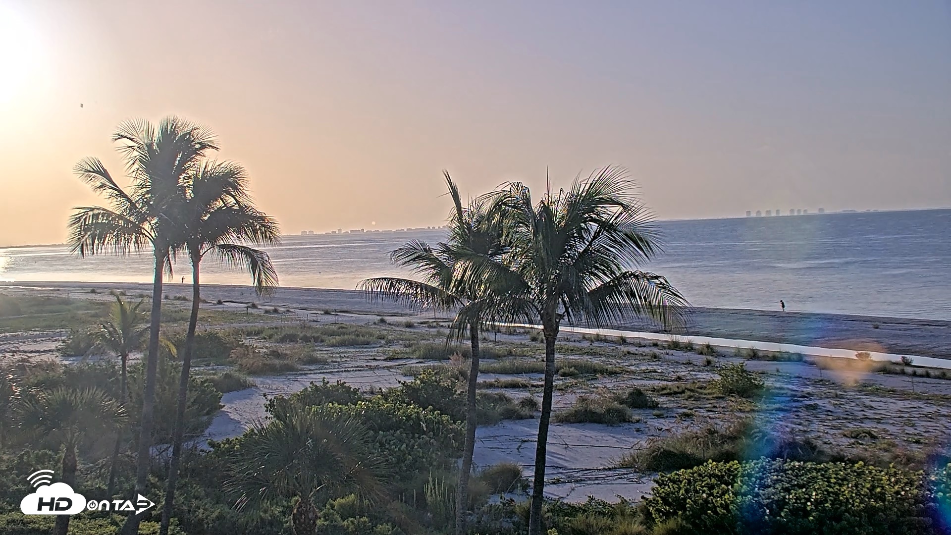 Snapshot of Oceans Reach Sanibel Island Live Cam taken Aug 18, 2026, 7:37am EDT