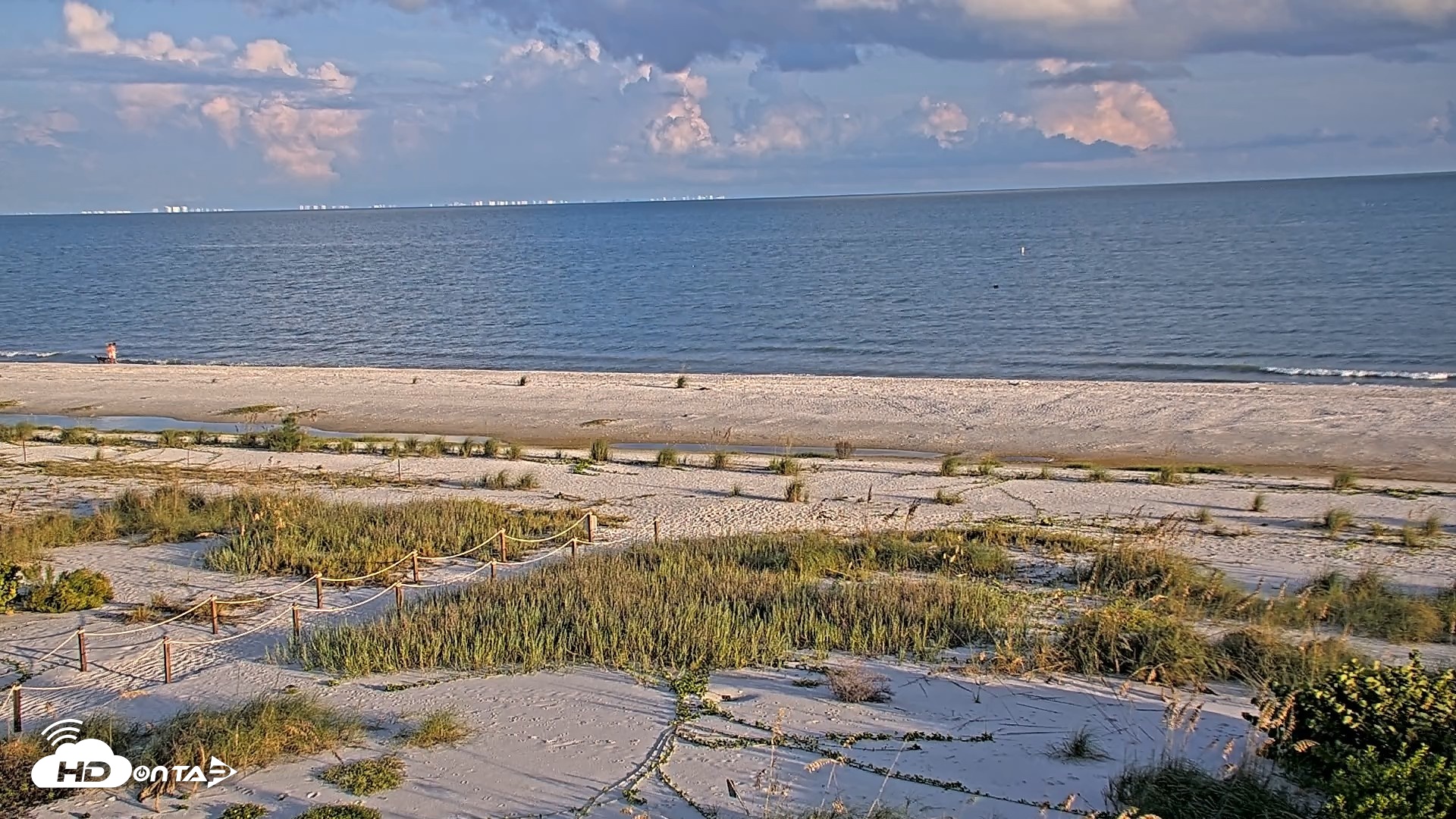 Snapshot of Oceans Reach Sanibel Island Live Cam taken Sep 21, 2026, 6:44pm EDT