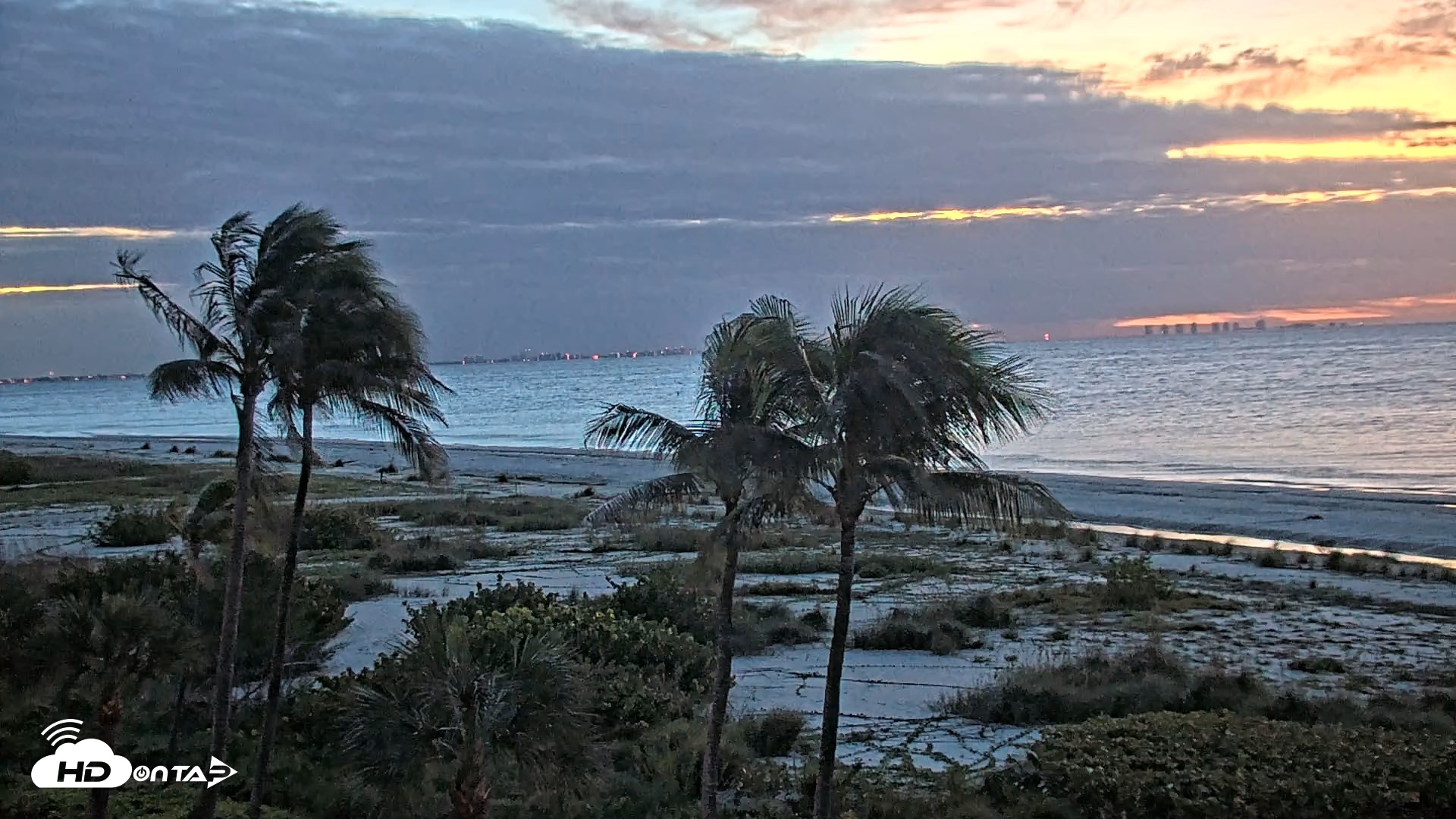 Snapshot of Oceans Reach Sanibel Island Live Cam taken Oct 22, 2026, 7:04am EDT
