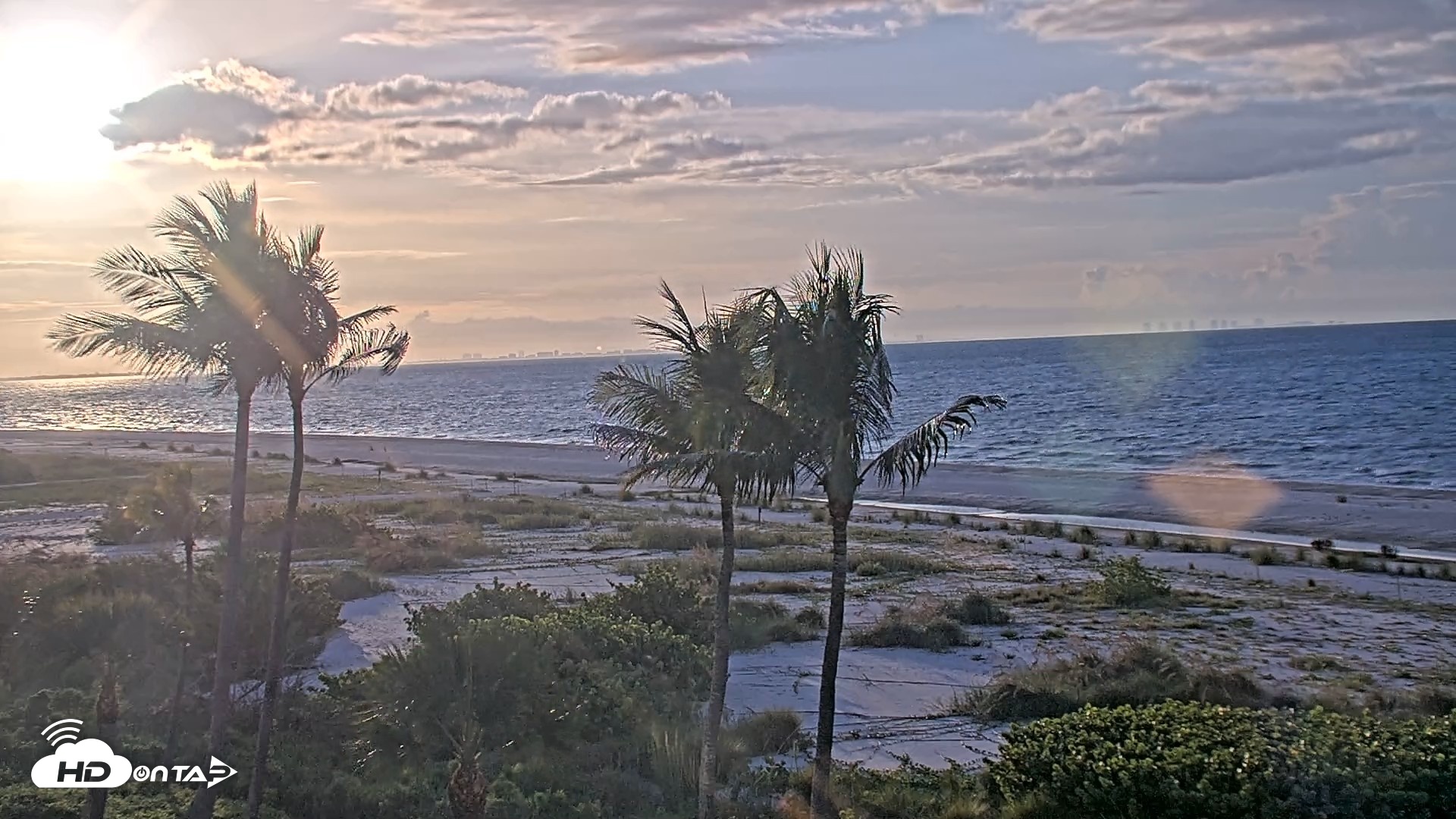 Snapshot of Oceans Reach Sanibel Island Live Cam taken Aug 26, 2026, 7:37am EDT
