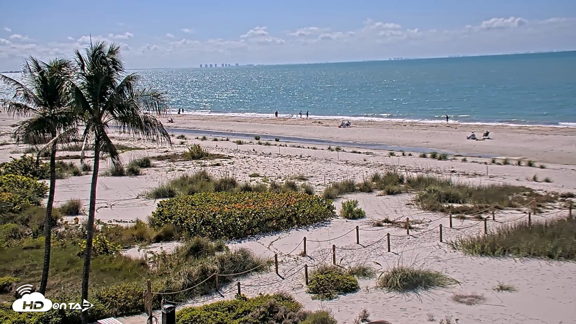 Snapshot of Oceans Reach Sanibel Island Live Cam taken May 20, 2026, 10:21am EDT