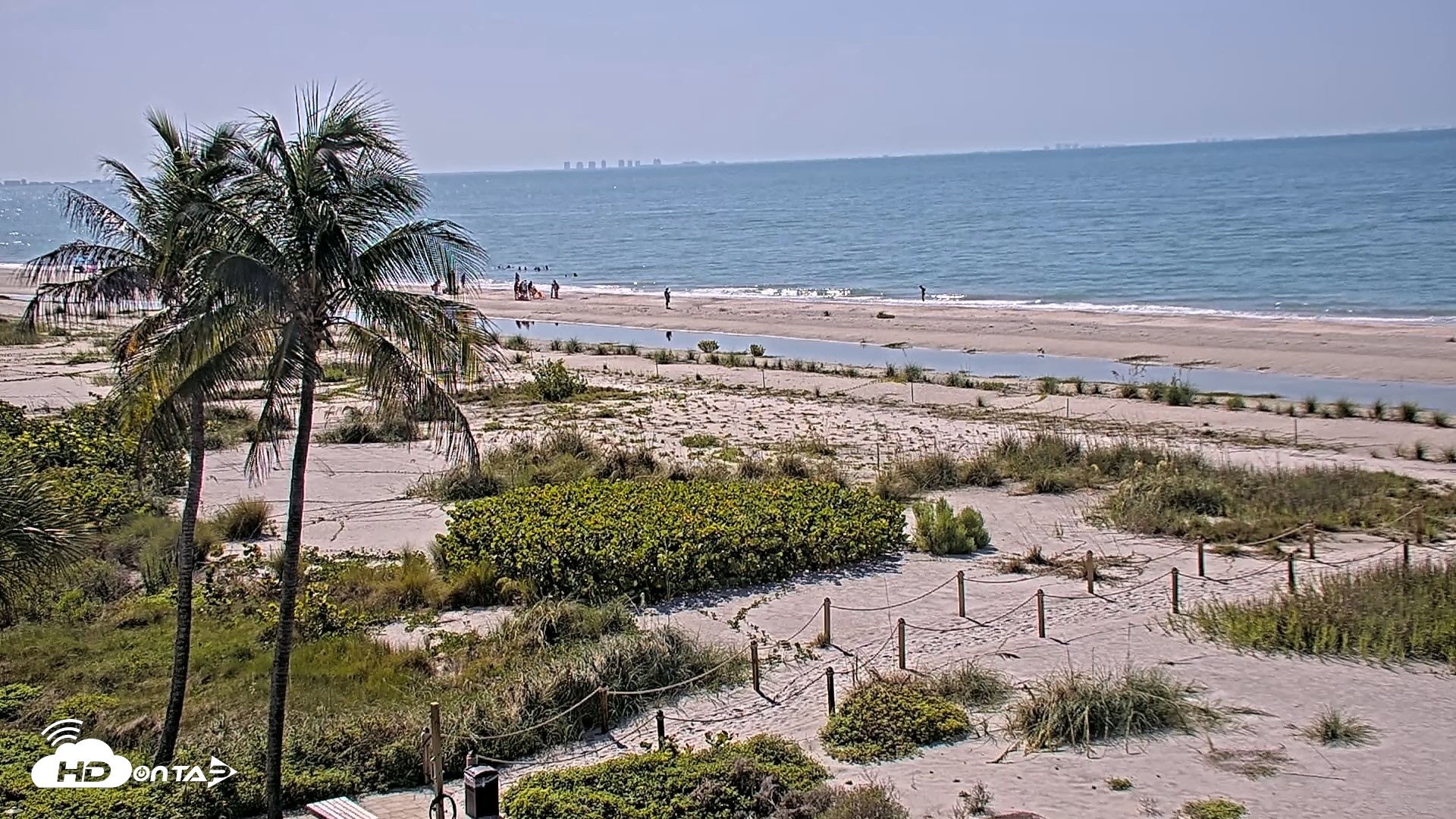 Snapshot of Oceans Reach Sanibel Island Live Cam taken Jul 15, 2026, 10:23am EDT