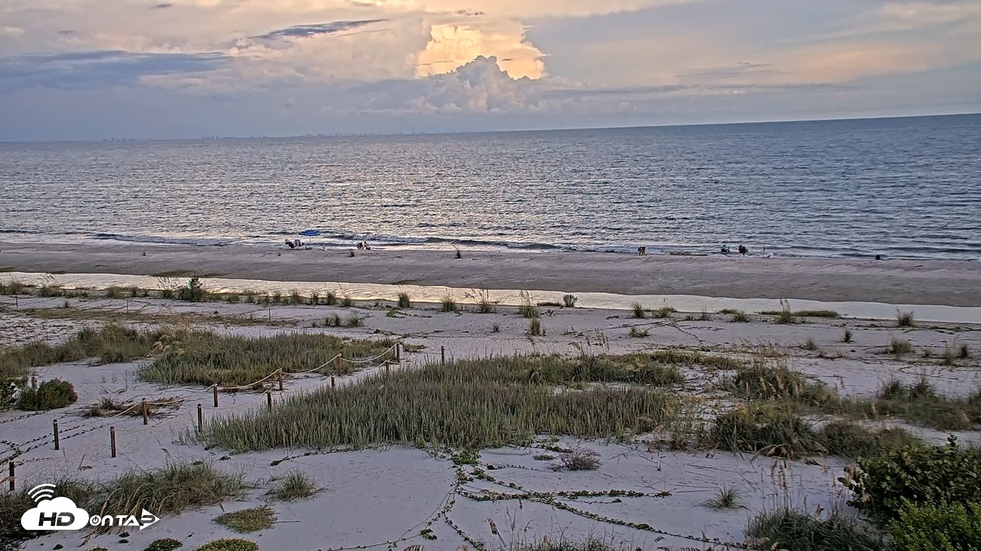 Snapshot of Oceans Reach Sanibel Island Live Cam taken Oct 5, 2026, 6:27pm EDT