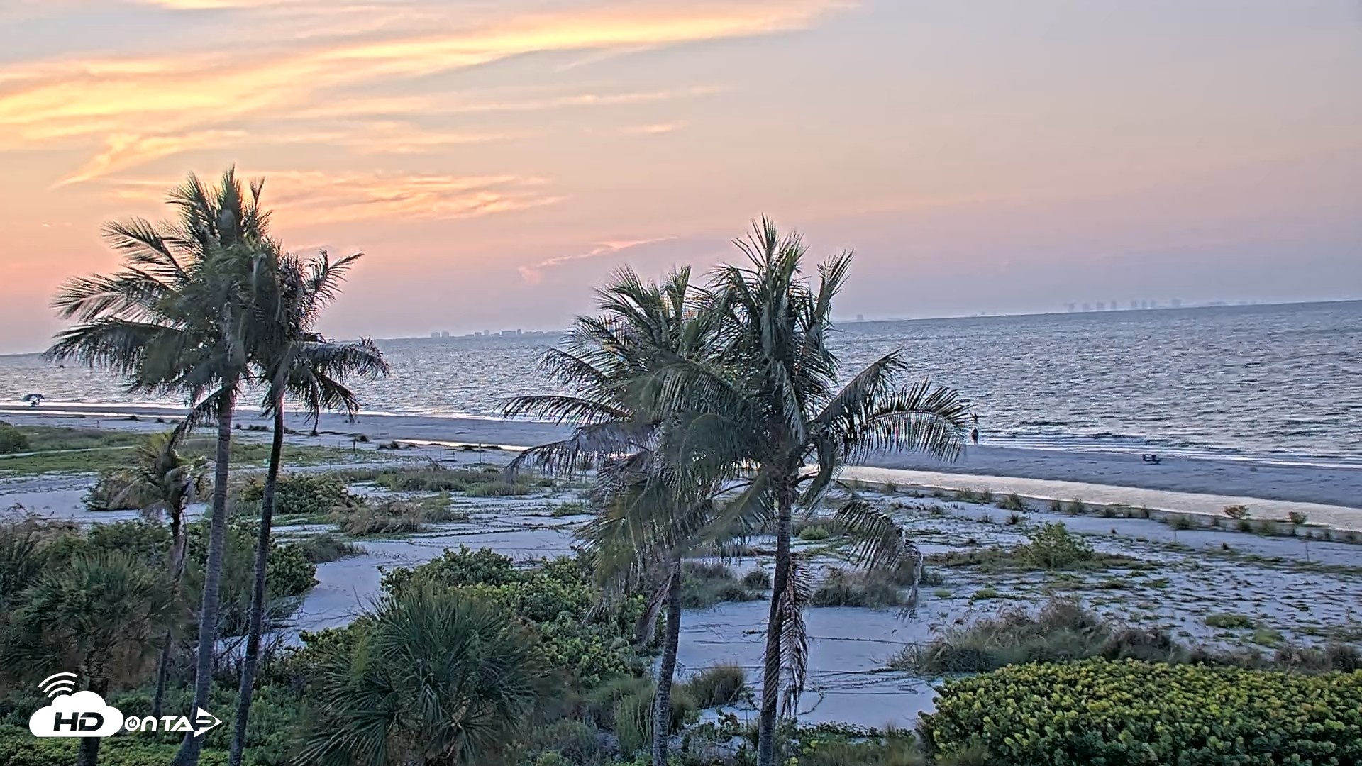 Snapshot of Oceans Reach Sanibel Island Live Cam taken Jul 25, 2026, 6:52am EDT
