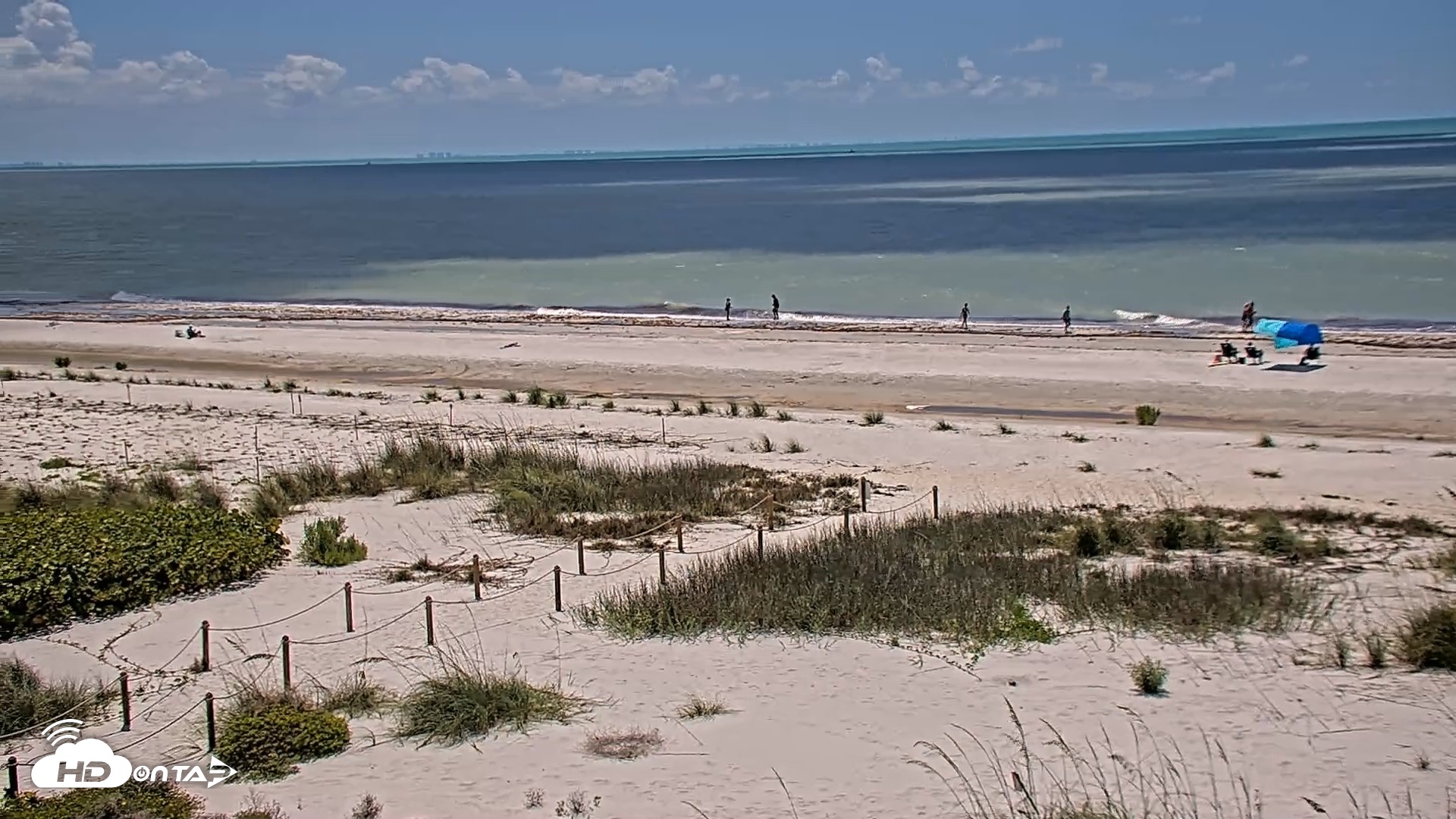 Snapshot of Oceans Reach Sanibel Island Live Cam taken May 14, 2026, 12:18pm EDT