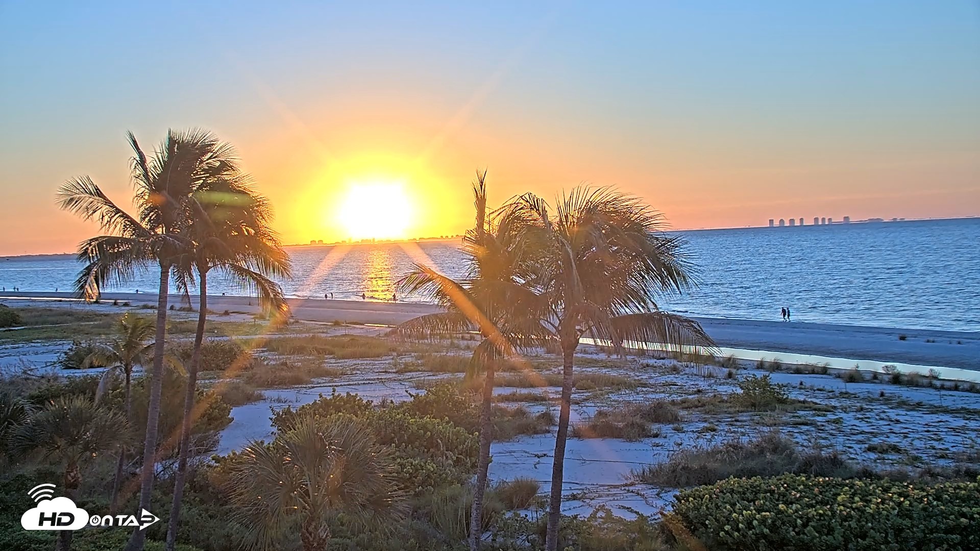 Snapshot of Oceans Reach Sanibel Island Live Cam taken Sep 27, 2026, 7:26am EDT