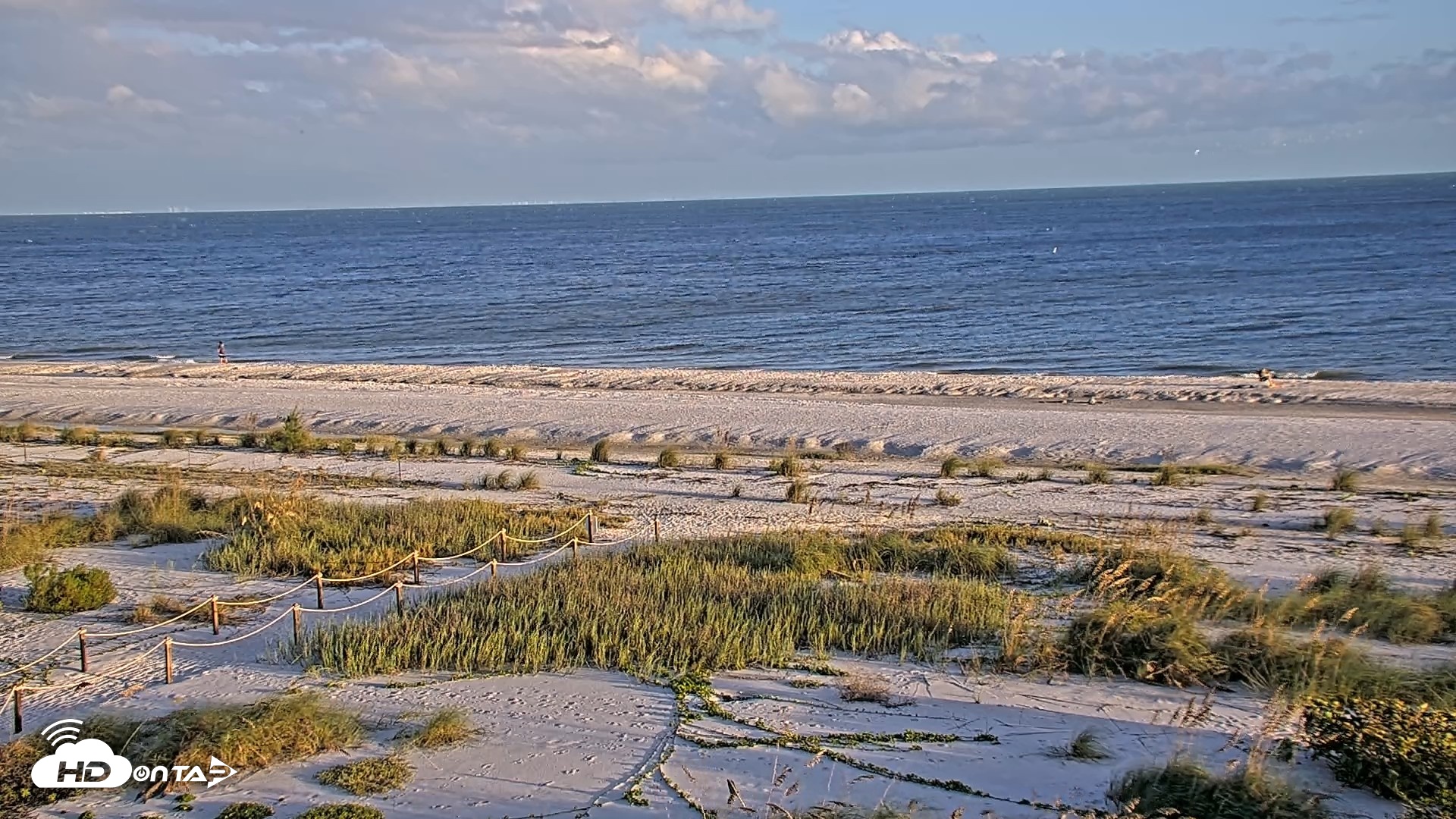Snapshot of Oceans Reach Sanibel Island Live Cam taken Oct 19, 2026, 6:26pm EDT