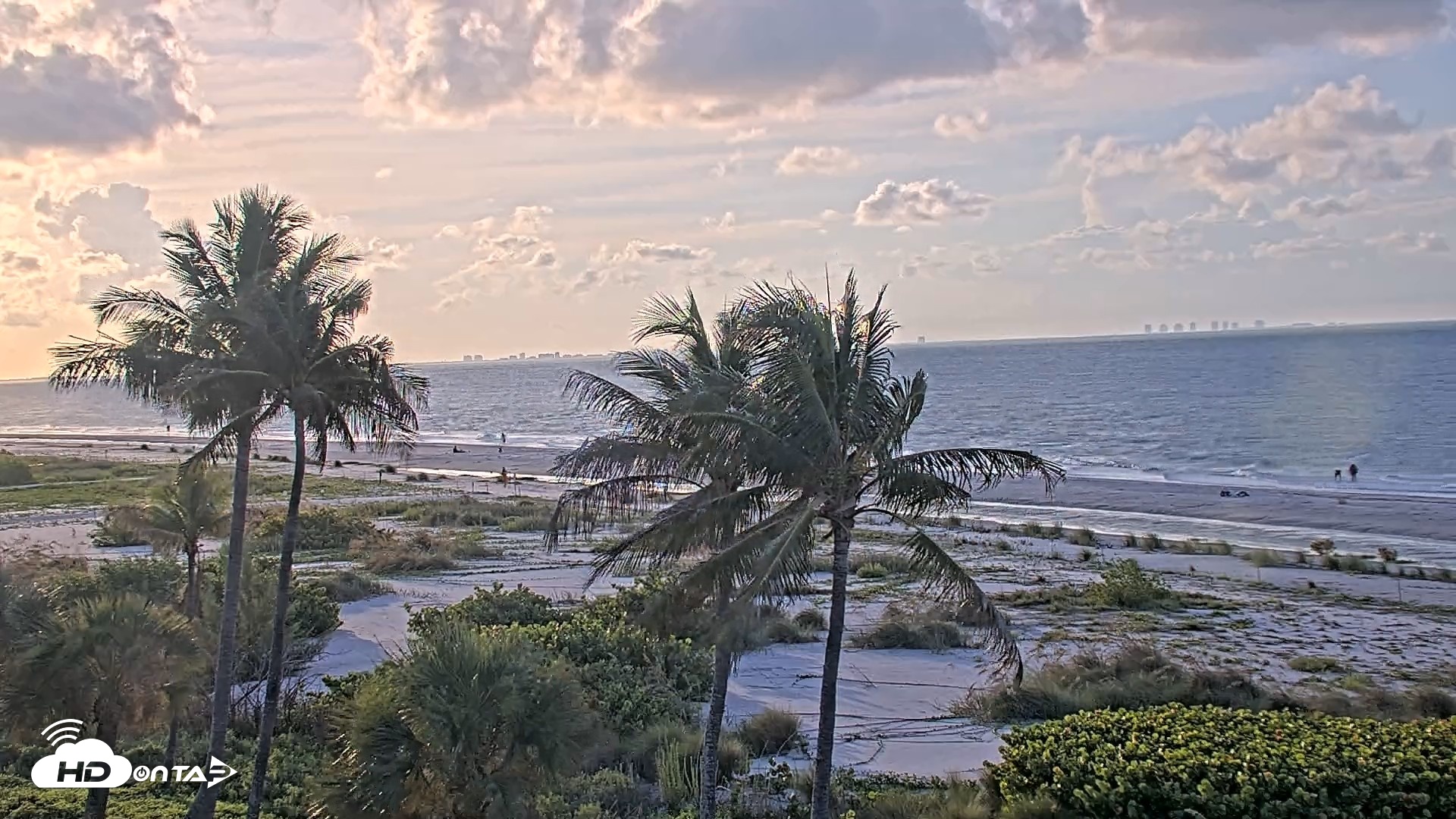 Snapshot of Oceans Reach Sanibel Island Live Cam taken Jul 29, 2026, 7:37am EDT