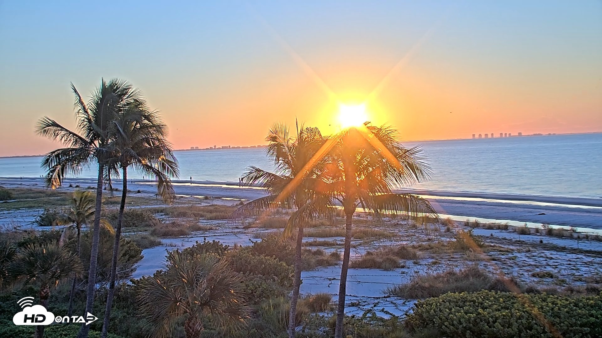 Snapshot of Oceans Reach Sanibel Island Live Cam taken Oct 13, 2026, 7:35am EDT