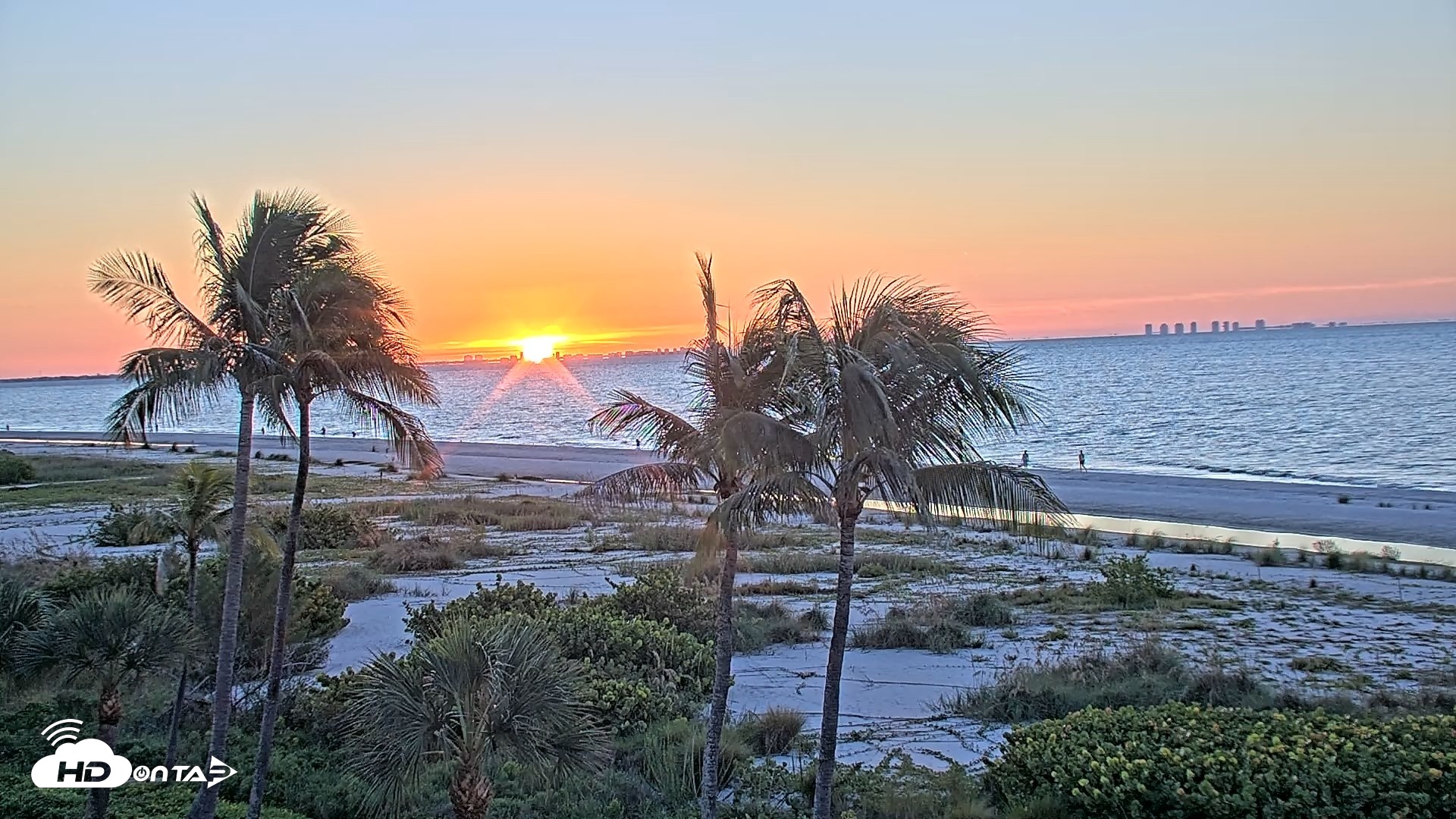 Snapshot of Oceans Reach Sanibel Island Live Cam taken Sep 27, 2026, 7:21am EDT