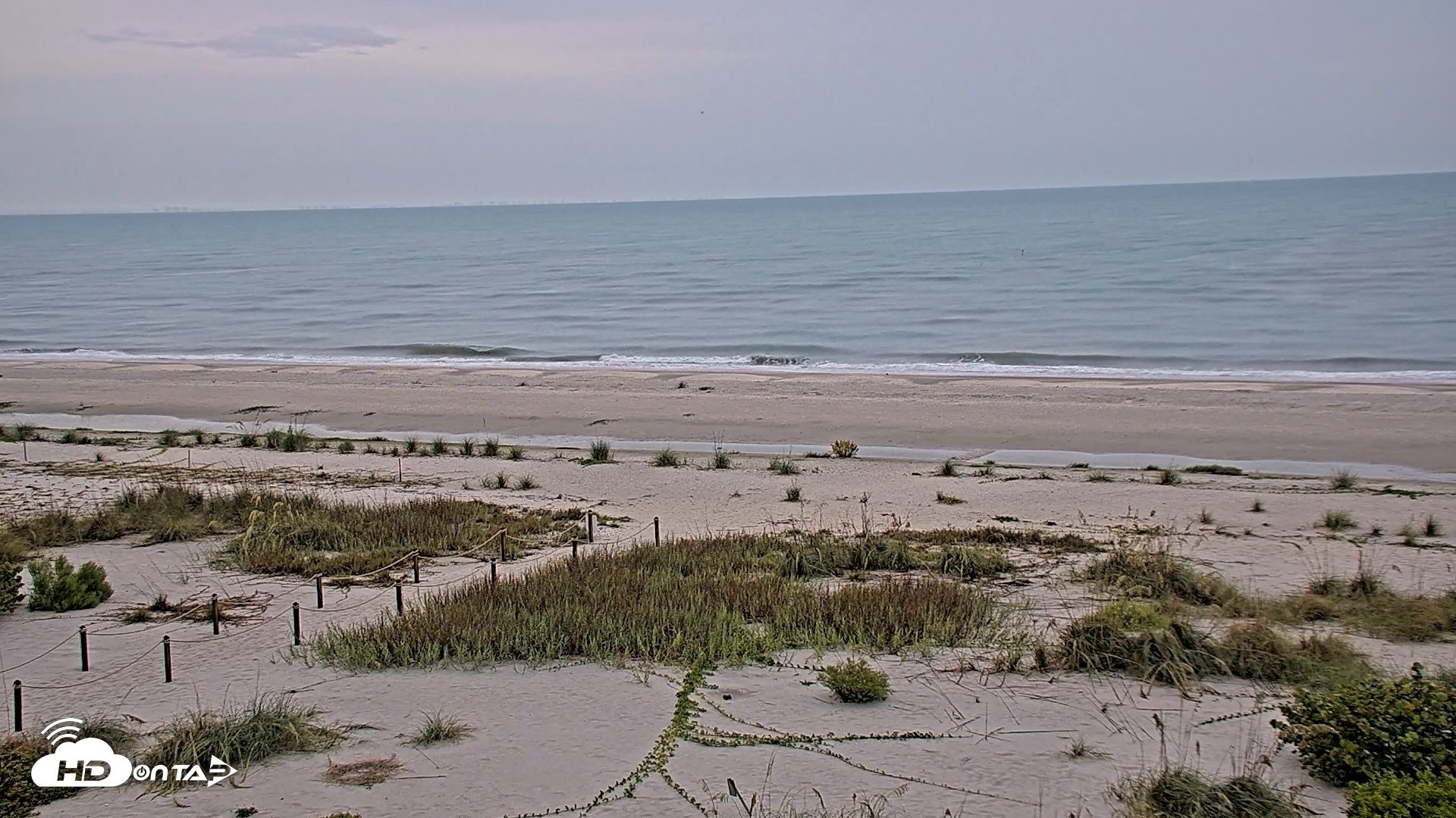 Snapshot of Oceans Reach Sanibel Island Live Cam taken Jul 10, 2026, 7:01pm EDT