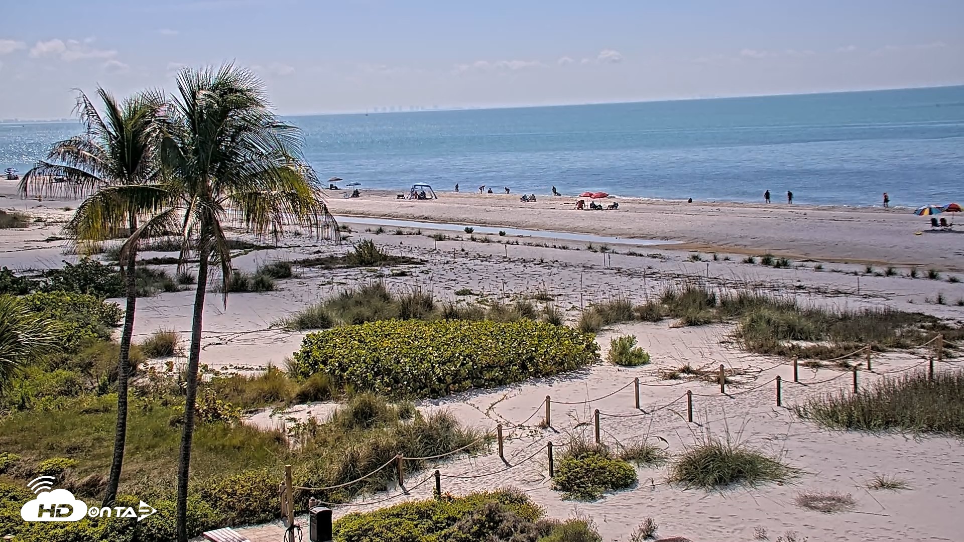 Snapshot of Oceans Reach Sanibel Island Live Cam taken May 8, 2026, 10:34am EDT