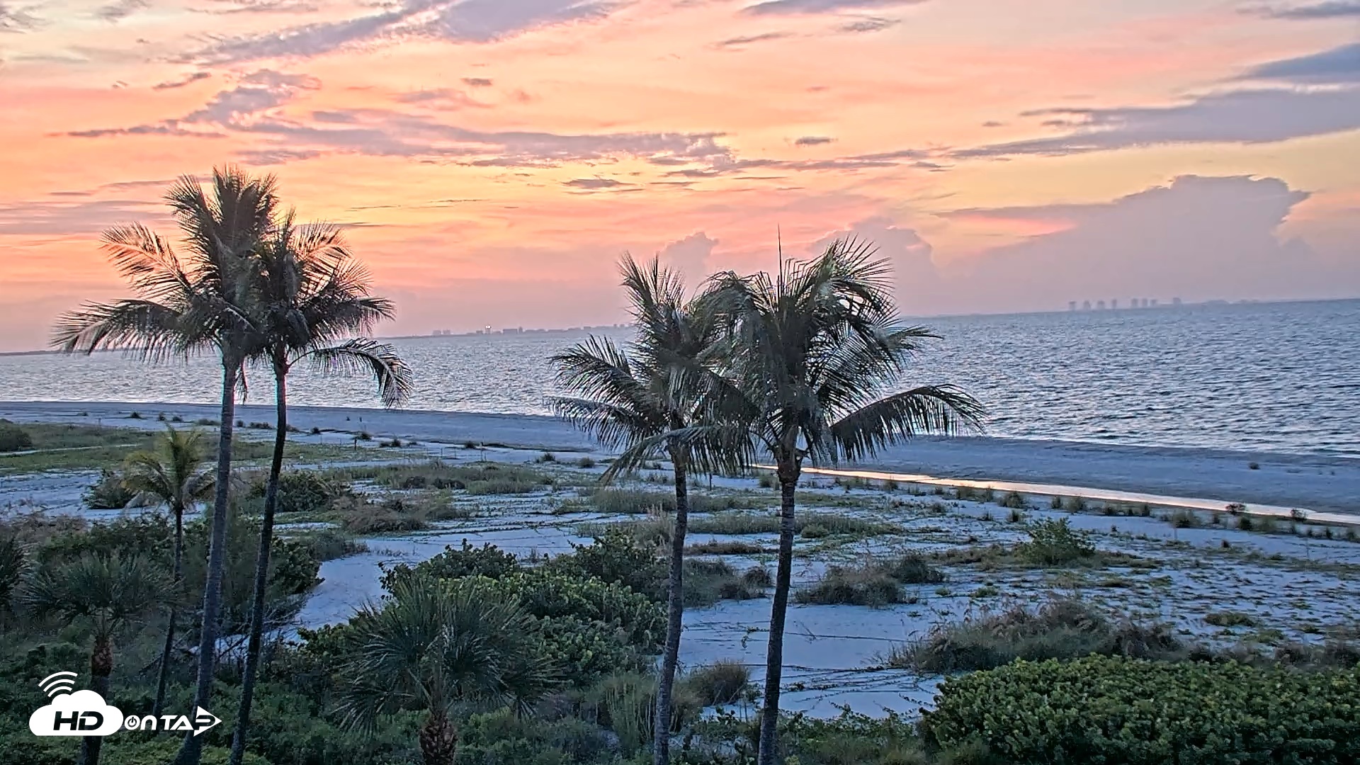 Snapshot of Oceans Reach Sanibel Island Live Cam taken Aug 25, 2026, 6:50am EDT
