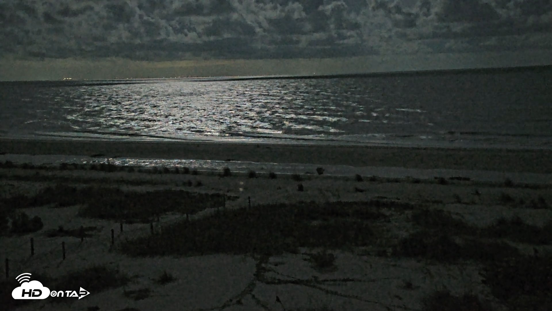 Snapshot of Oceans Reach Sanibel Island Live Cam taken Jul 29, 2026, 10:57pm EDT