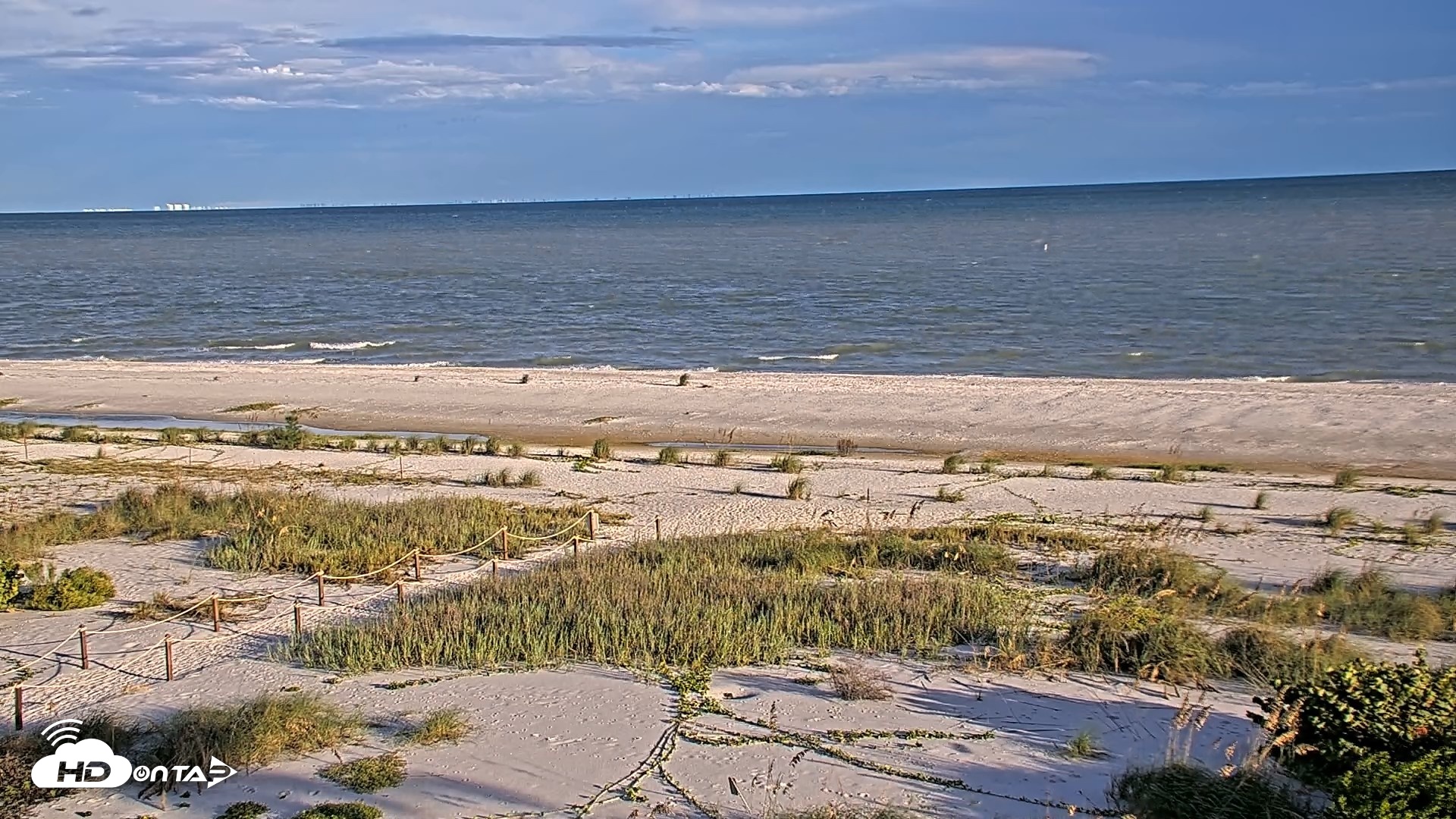 Snapshot of Oceans Reach Sanibel Island Live Cam taken Sep 18, 2026, 6:33pm EDT