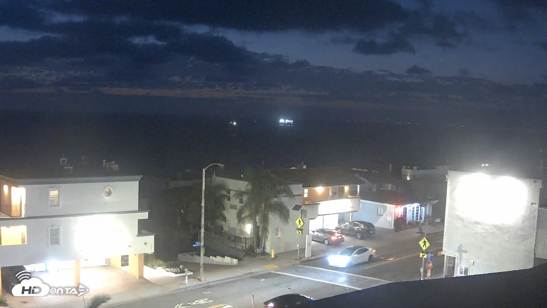 Snapshot of Sea View Inn Manhattan Beach Live Webcam taken Sep 20, 2026, 7:33pm PDT