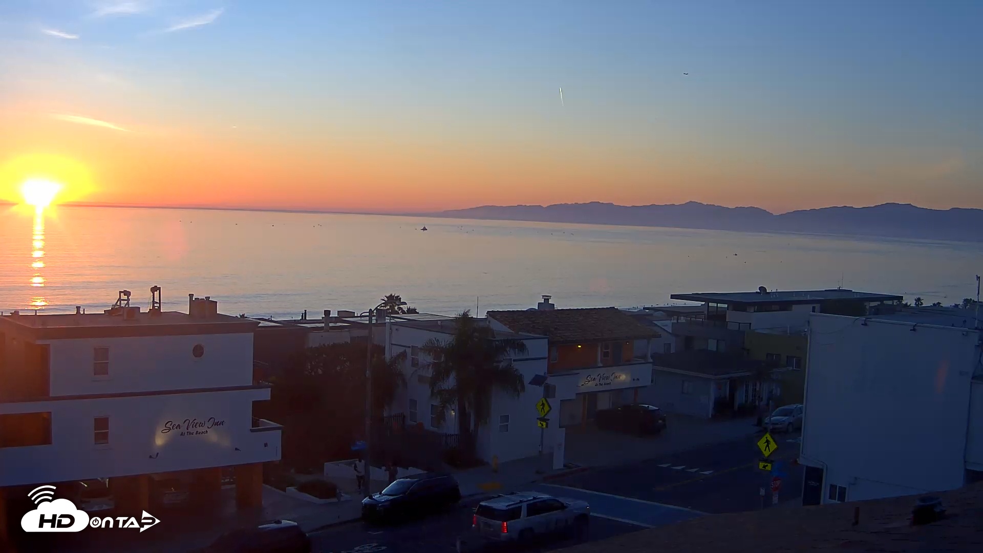 Snapshot of Sea View Inn Manhattan Beach Live Webcam taken Mar 18, 2026, 7:03pm PDT