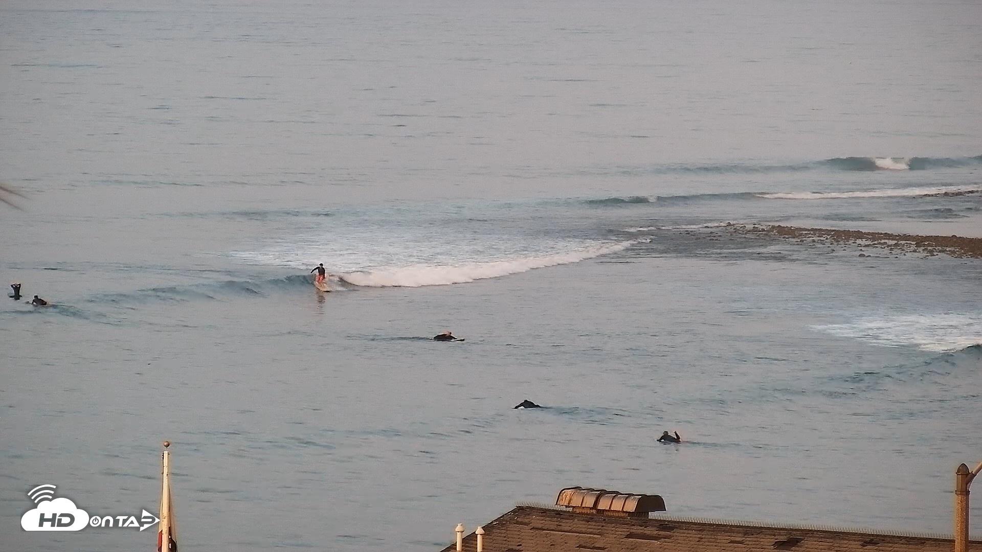 Snapshot of Malibu Point Live Surf Cam taken Jul 4, 2026, 5:43am PDT
