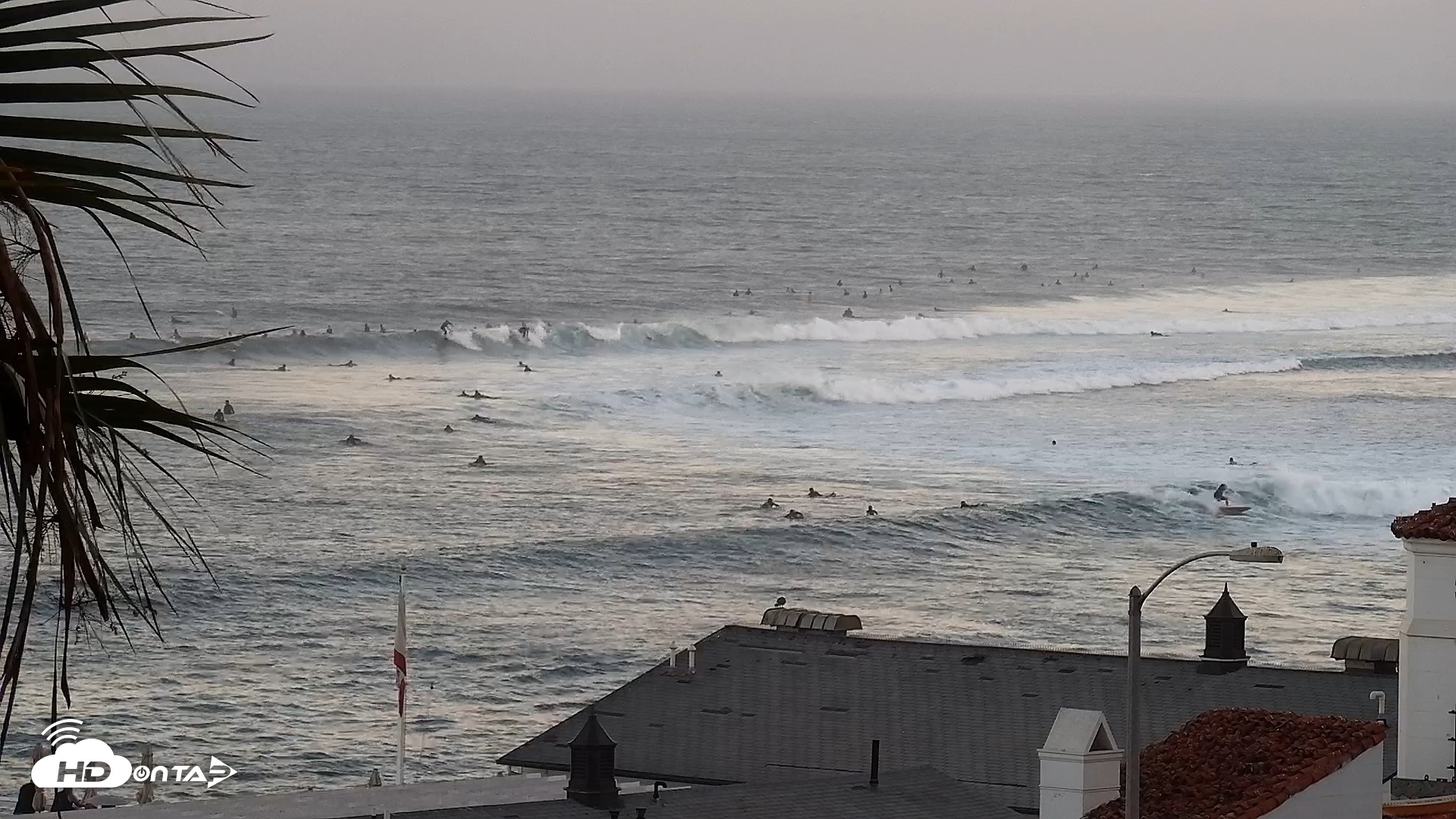 Snapshot of Malibu Point Live Surf Cam taken Jul 30, 2026, 7:44pm PDT