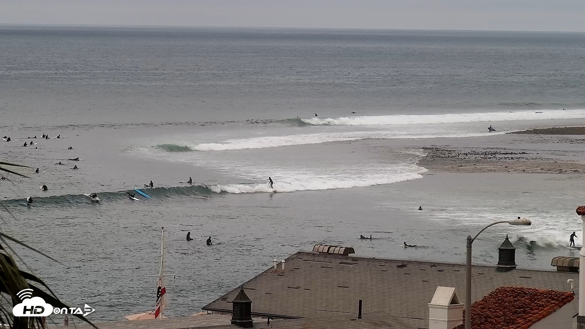 Snapshot of Malibu Point Live Surf Cam taken Apr 10, 2026, 10:08am PDT