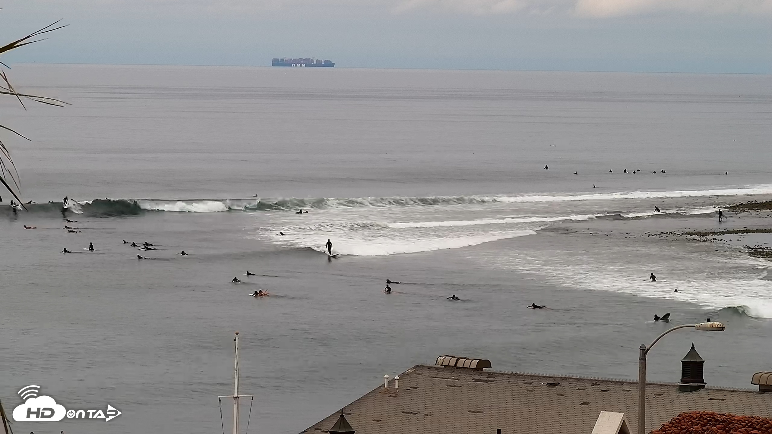 Snapshot of Malibu Point Live Surf Cam taken Jul 16, 2025, 9:04am PDT