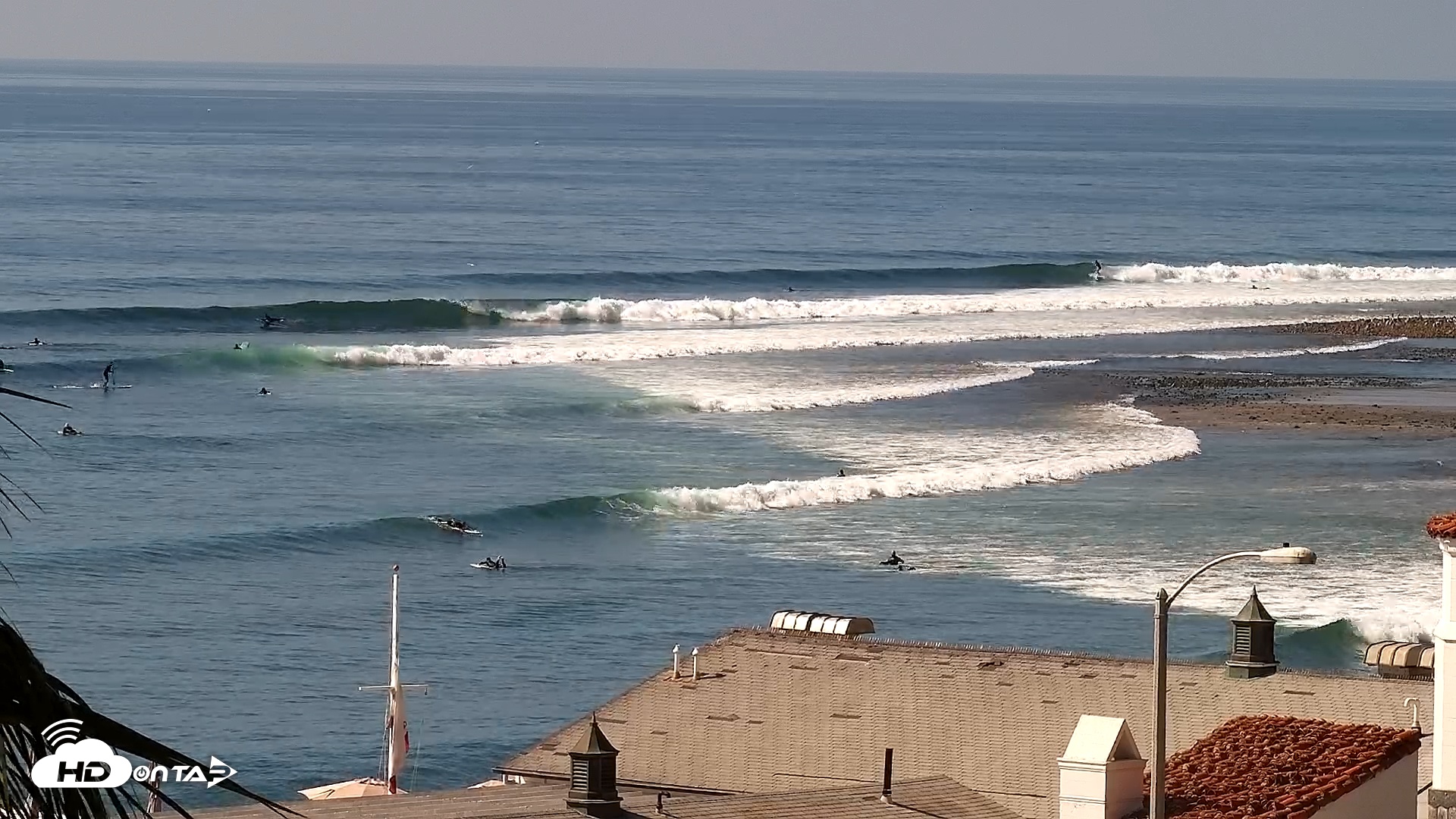 Snapshot of Malibu Point Live Surf Cam taken Apr 8, 2026, 10:09am PDT