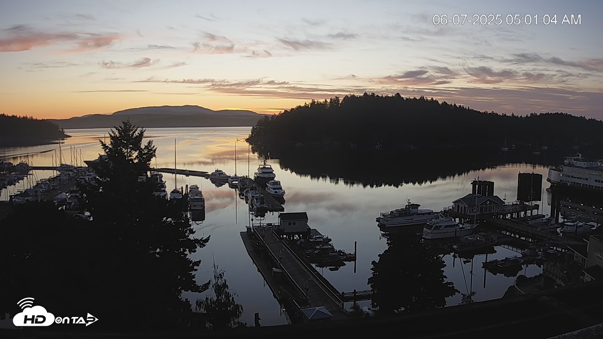 Snapshot of Friday Harbor - San Juan Island Live Webcam taken Jun 7, 2025, 5:01am PDT
