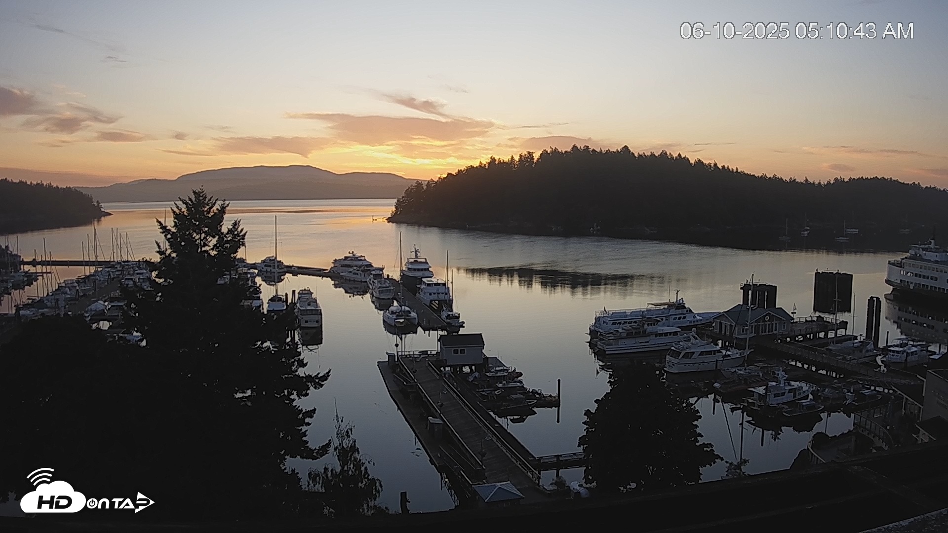 Snapshot of Friday Harbor - San Juan Island Live Webcam taken Jun 10, 2025, 5:11am PDT