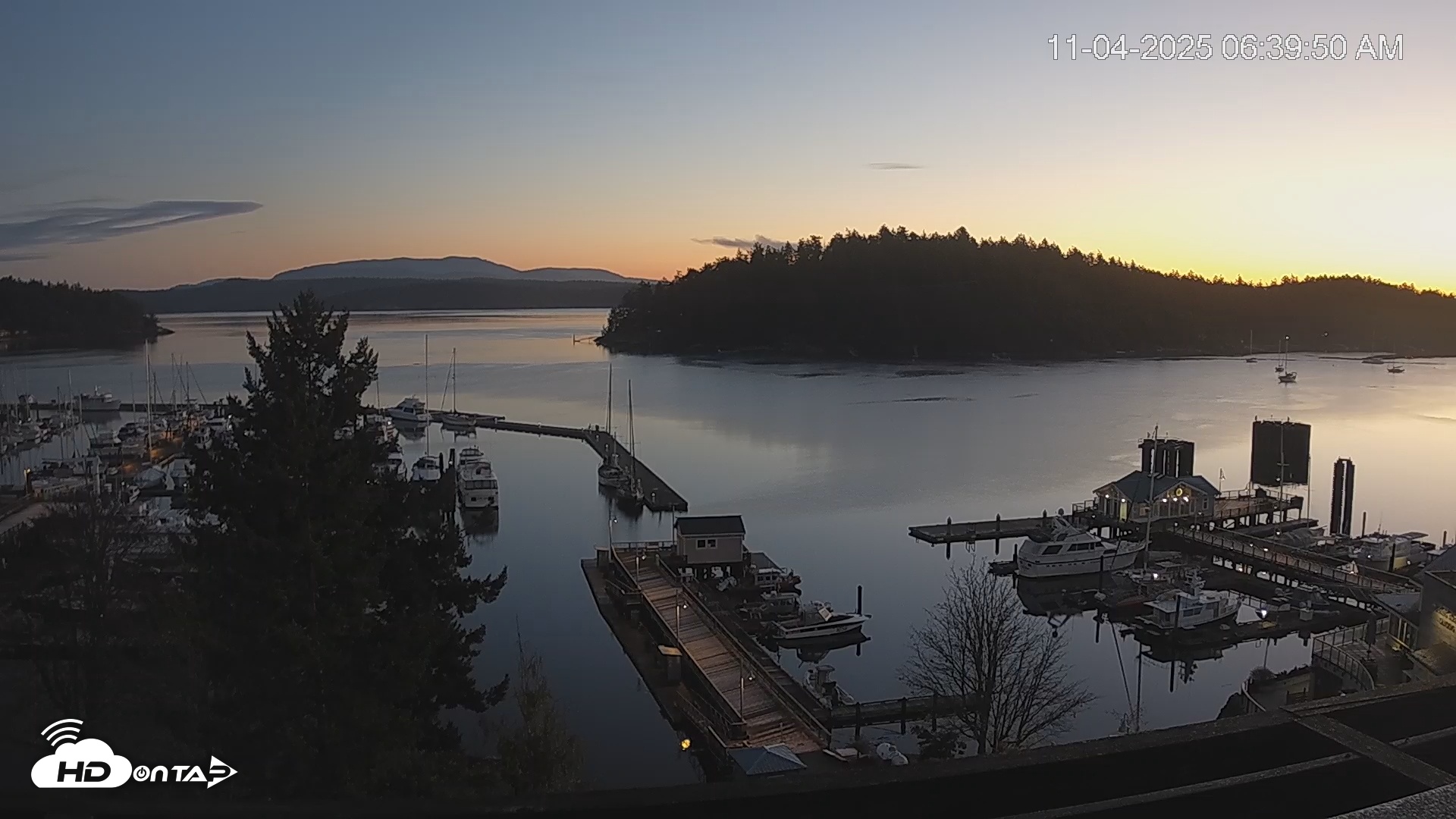 Snapshot of Friday Harbor - San Juan Island Live Webcam taken Nov 4, 2025, 6:40am PST