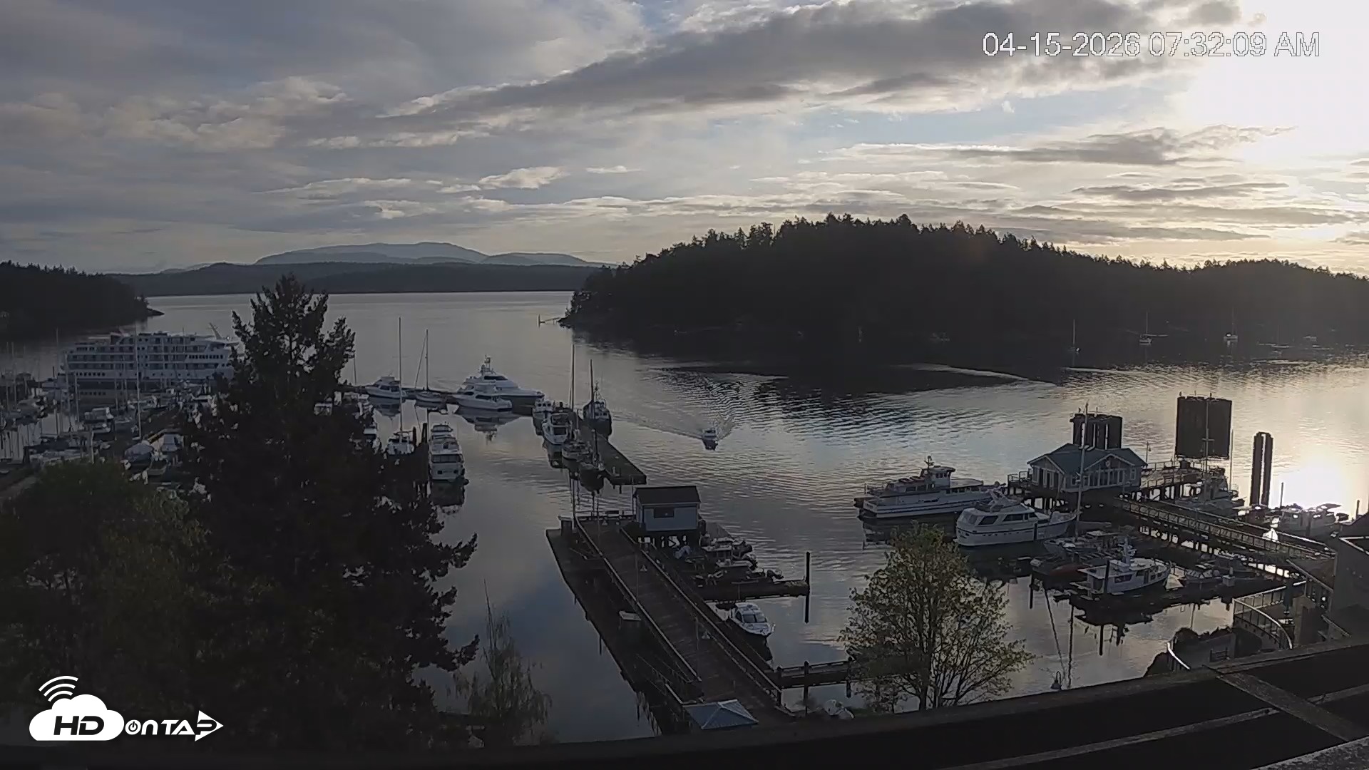 Snapshot of Friday Harbor - San Juan Island Live Webcam taken Apr 15, 2026, 7:32am PDT