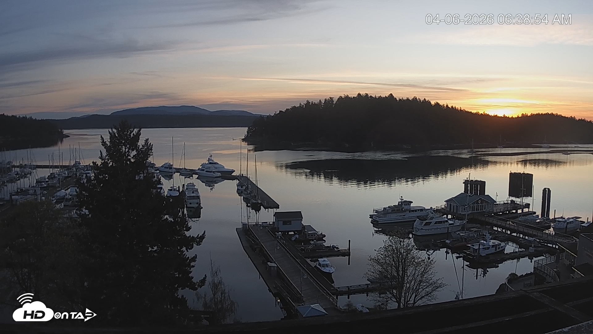 Snapshot of Friday Harbor - San Juan Island Live Webcam taken Apr 6, 2026, 6:39am PDT