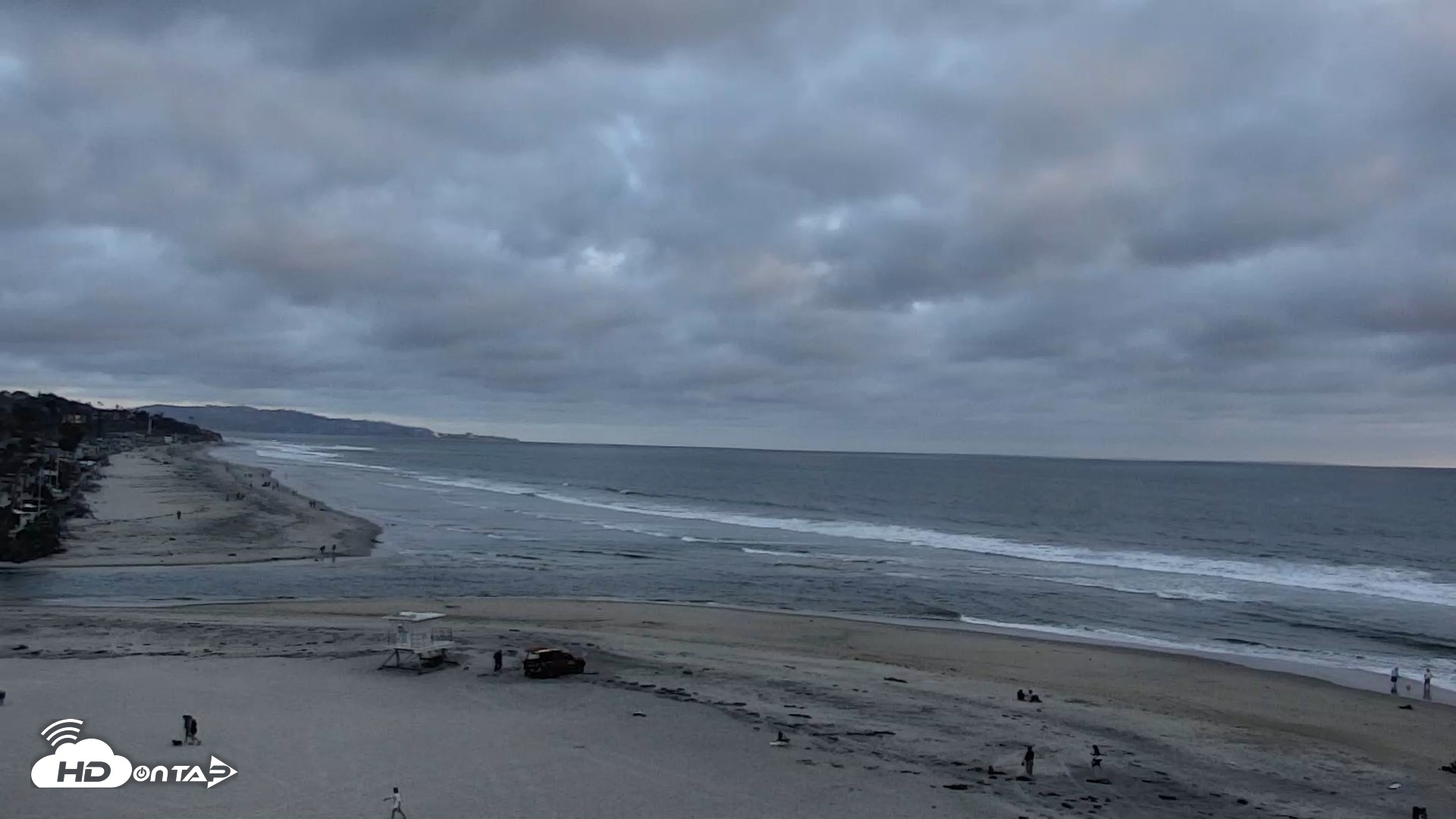 Snapshot of Del Mar Beach North Live Webcam taken Jun 19, 2026, 7:46pm PDT
