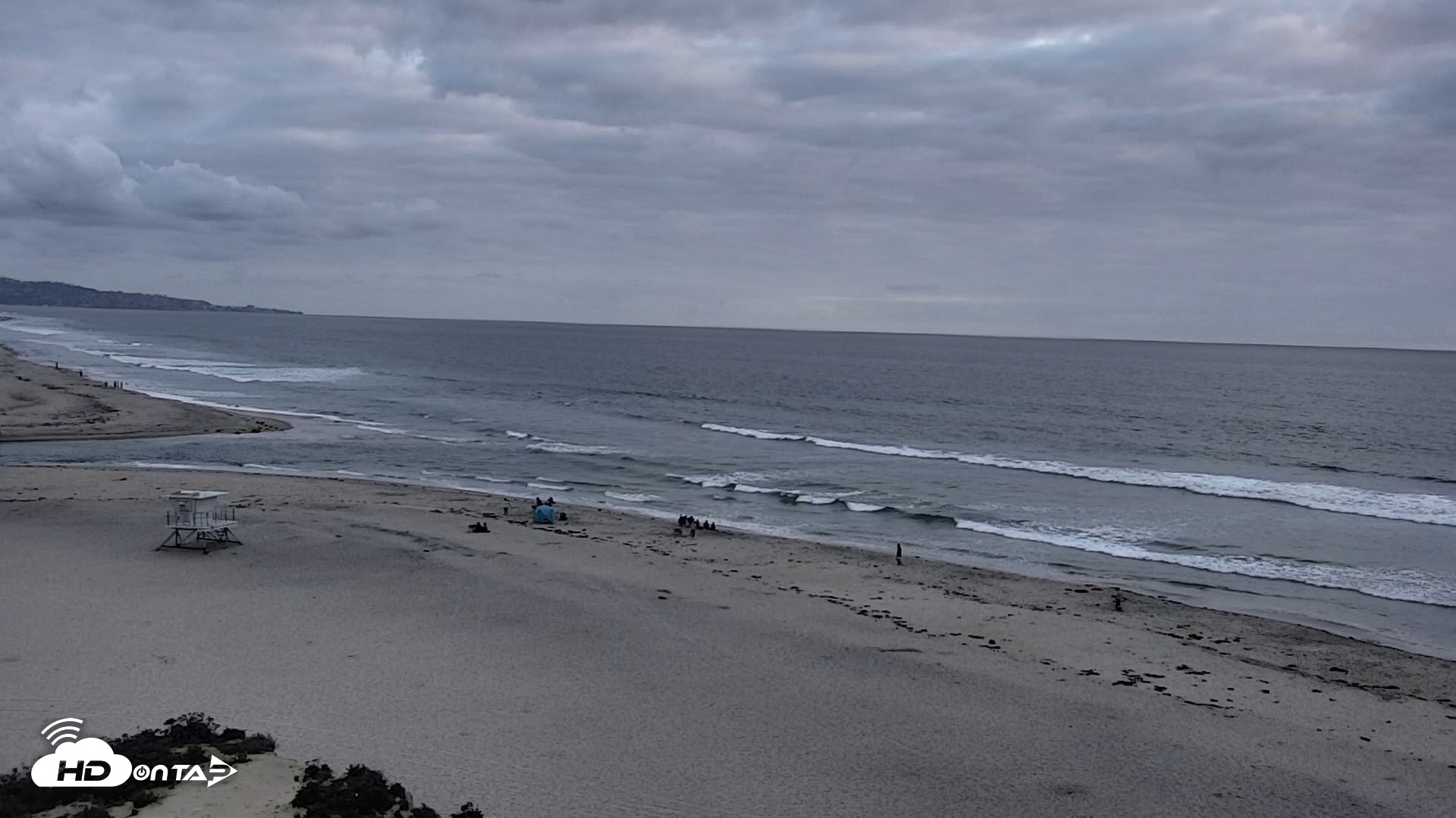 Snapshot of Del Mar Beach North Live Webcam taken May 3, 2026, 7:15pm PDT