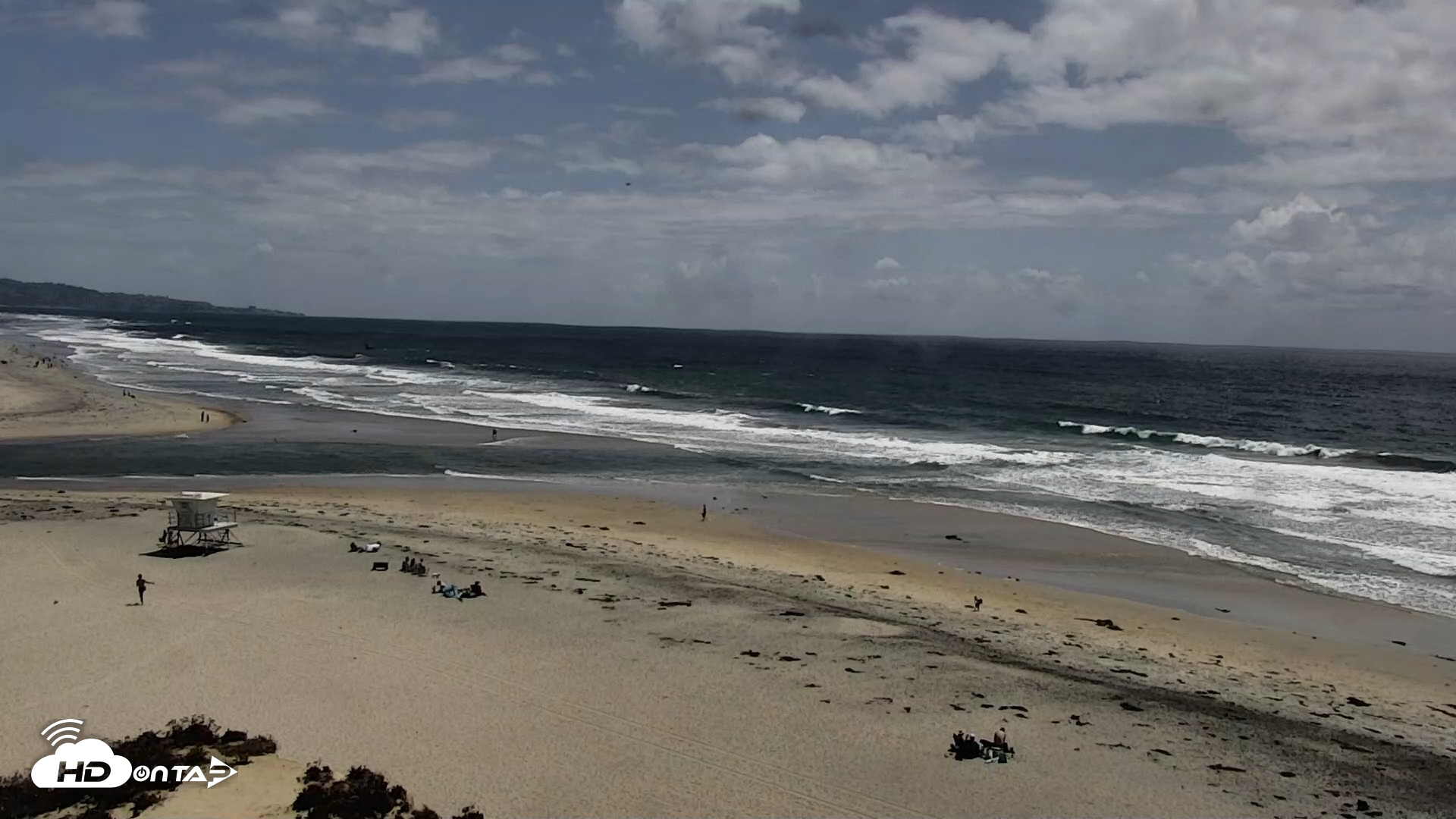 Snapshot of Del Mar Beach North Live Webcam taken May 27, 2026, 2:22pm PDT