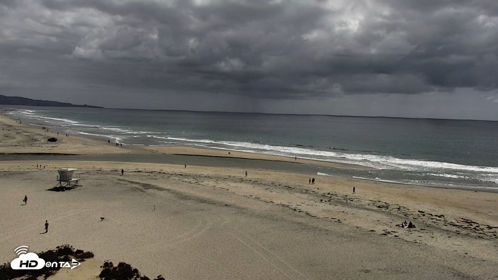 Snapshot of Del Mar Beach North Live Webcam taken Apr 27, 2026, 2:27pm PDT